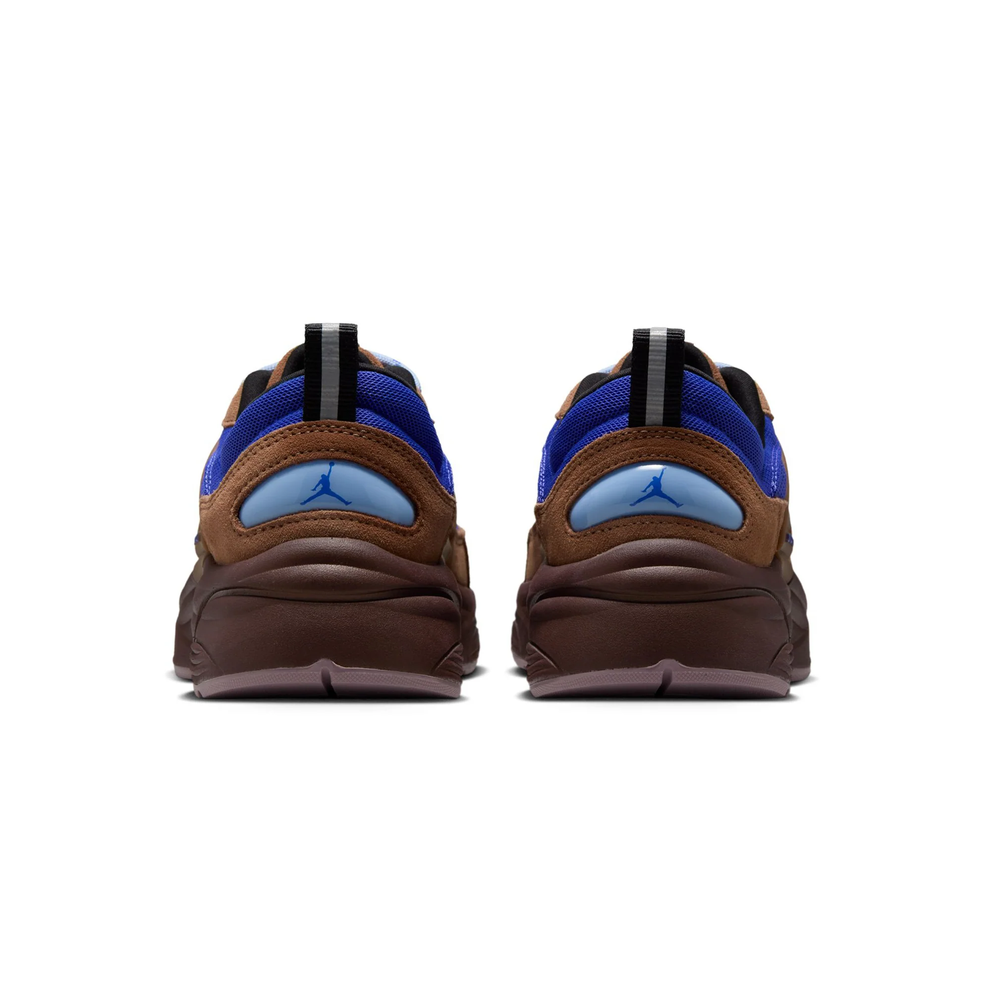 Air Jordan Mens Trunner O/S SP Shoes - Image 3