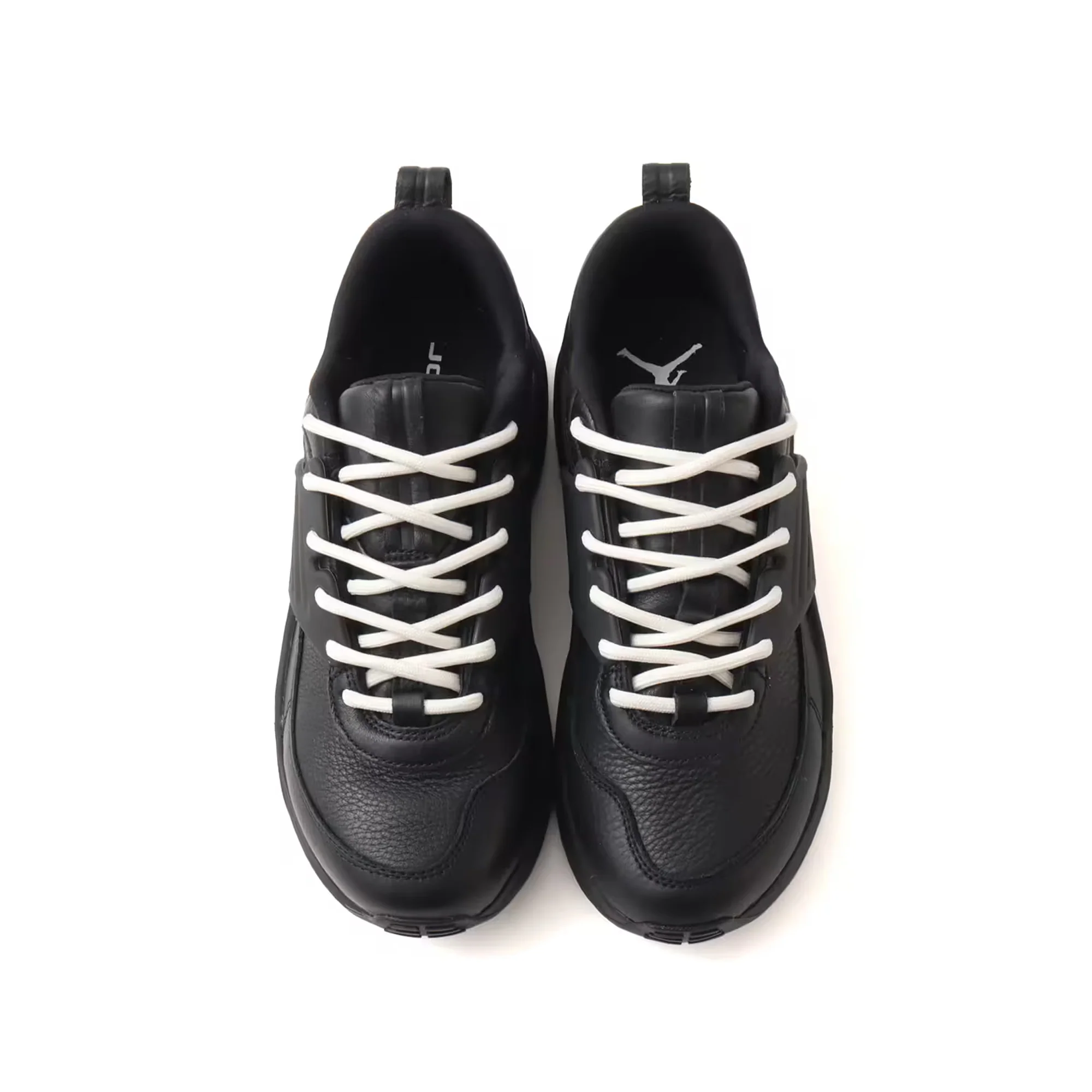 Air Jordan Mens Trunner O/S SP Shoes - Image 4