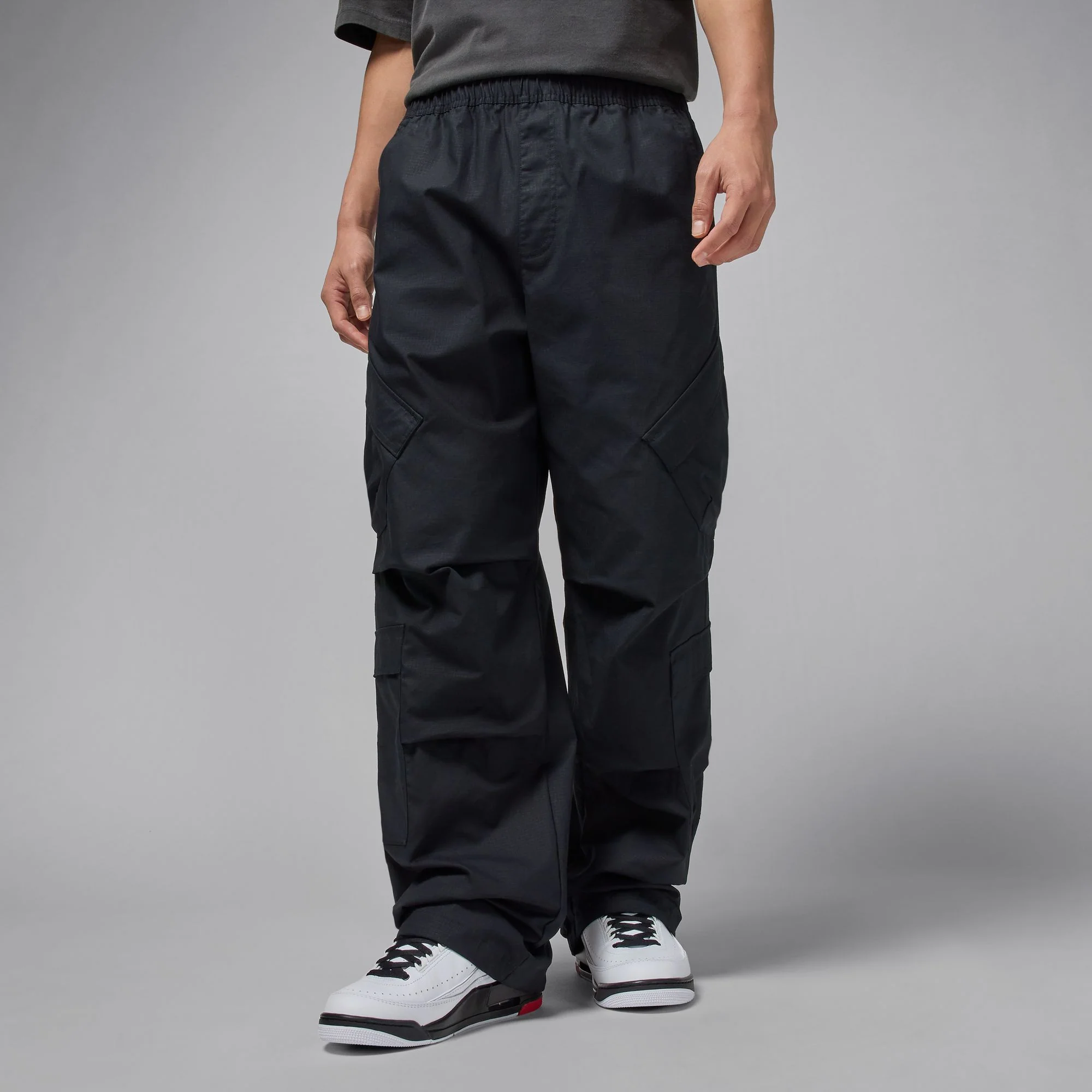 Air Jordan Mens Utility Pants - Image 2