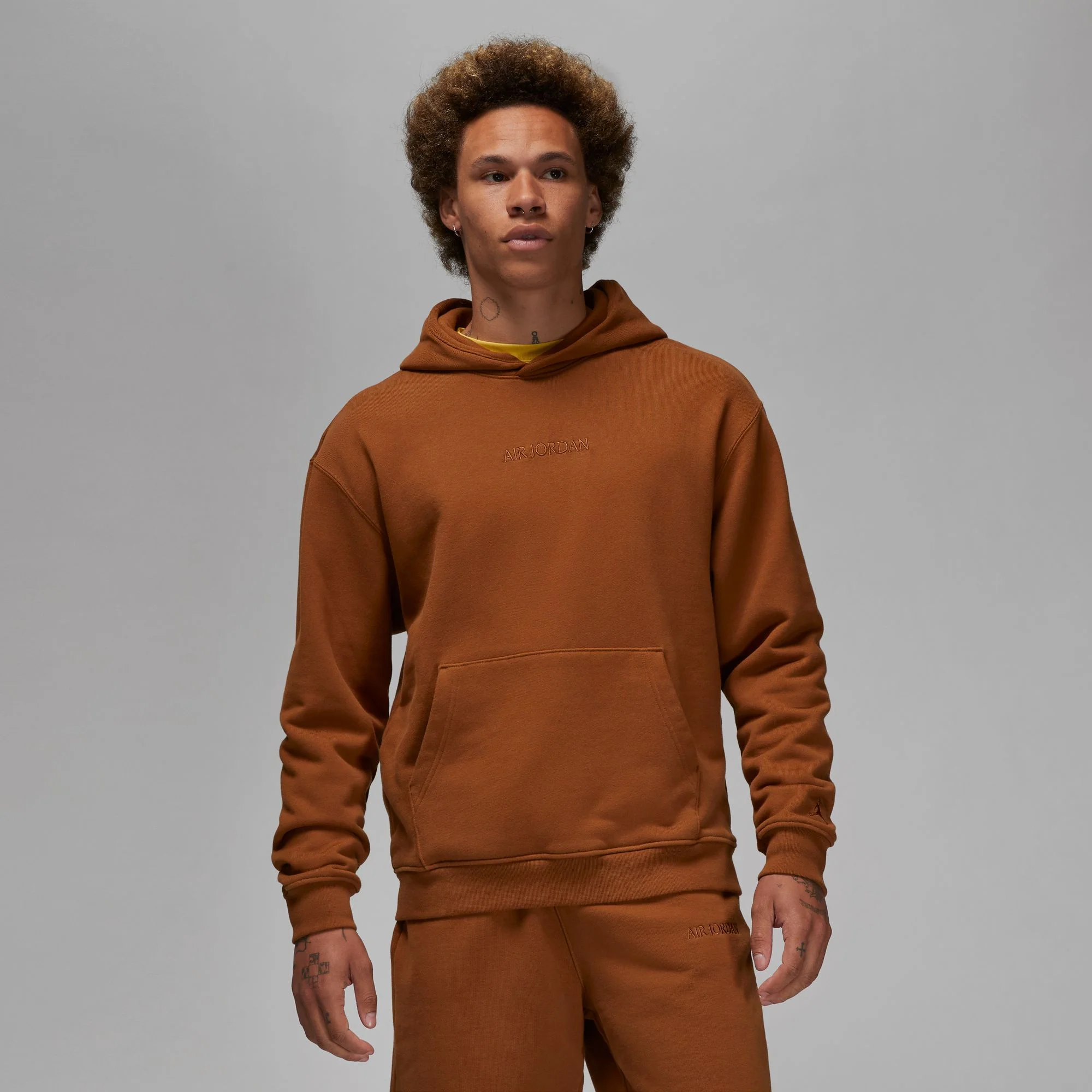 Air Jordan Mens Wordmark Hoodie - Image 2