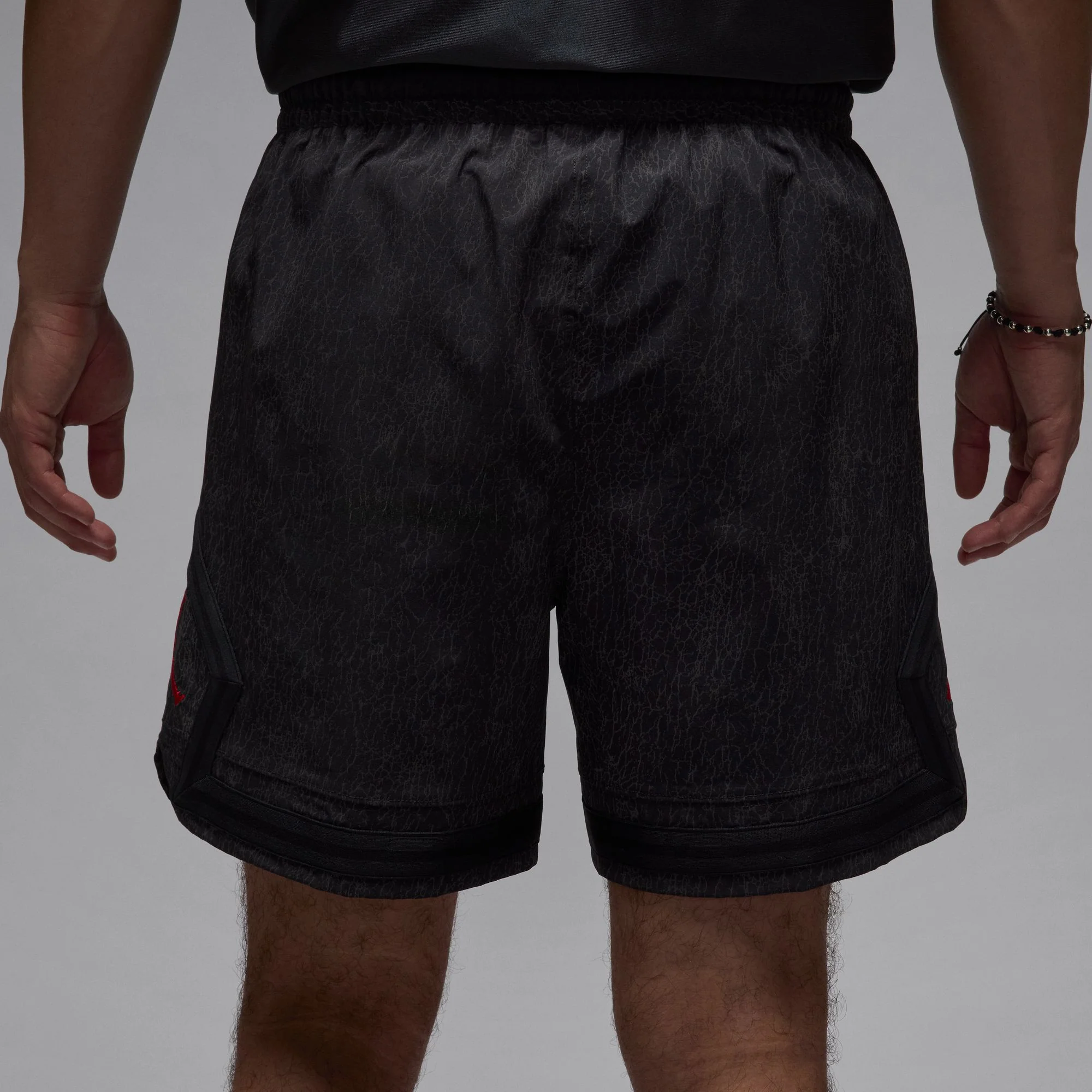 Air Jordan Mens Woven Diamond Shorts - Image 3