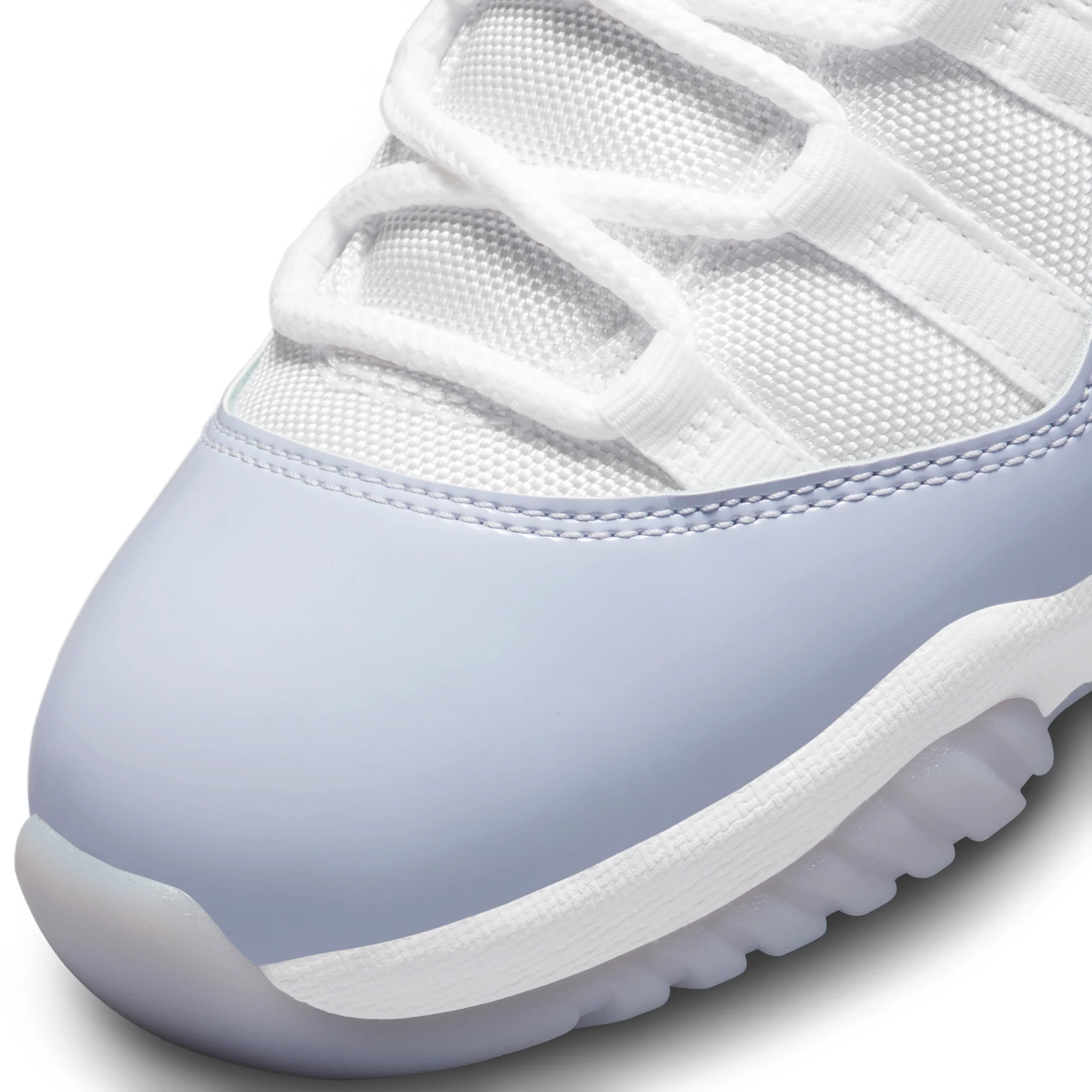 Air Jordan Womens 11 Retro Low Shoes Pure Violet - Image 4