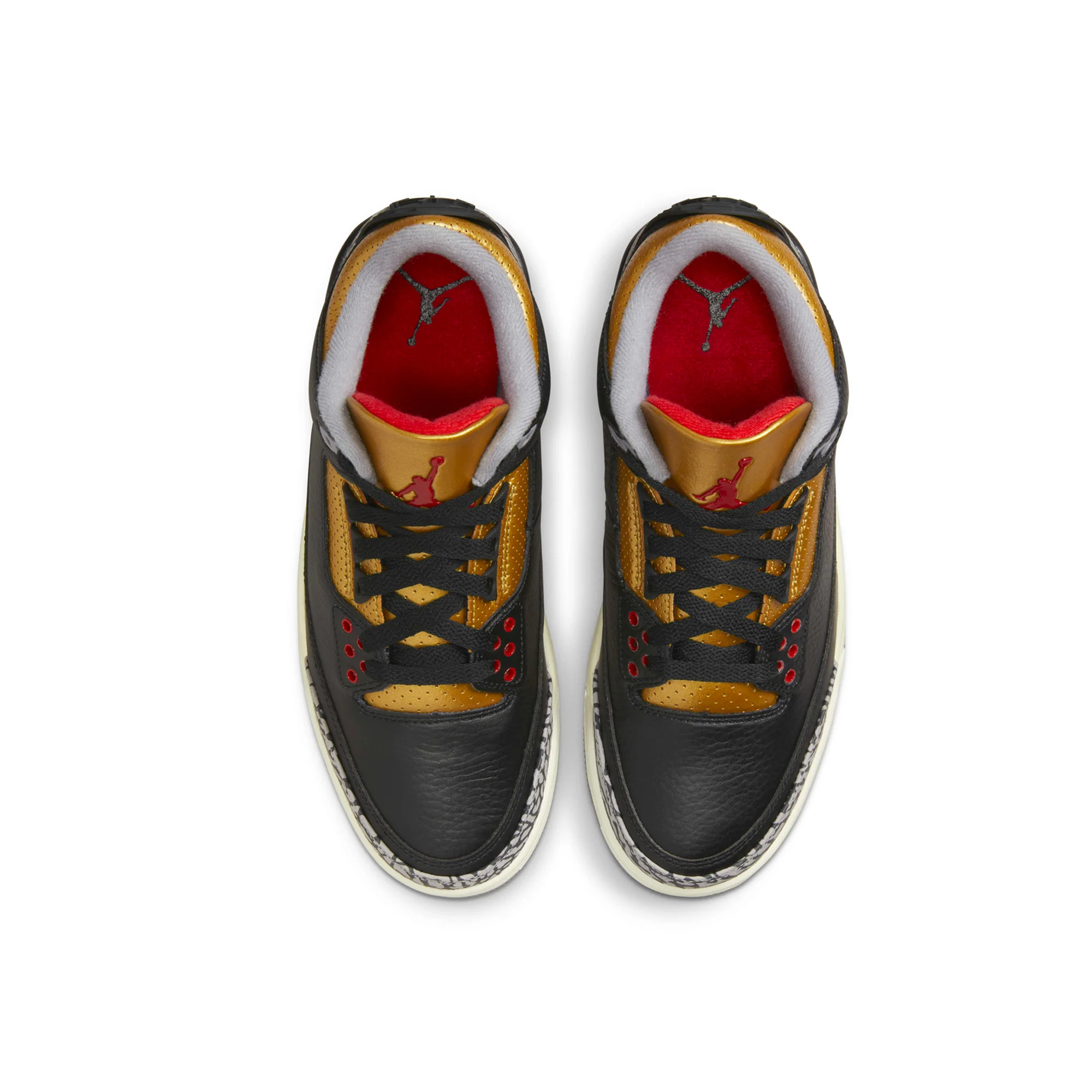 Air Jordan Womens 3 Retro Shoes - Image 4