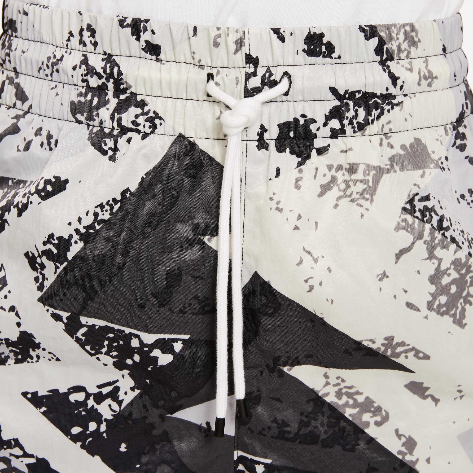Air Jordan Womens Heatwave Diamond Shorts 'Smoke Grey' - Image 4