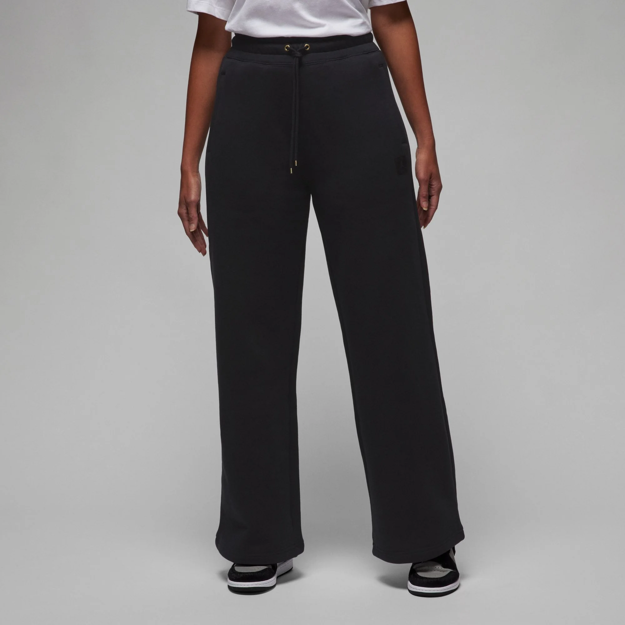 Air Jordan Womens Flight Fleece Pants - Image 2