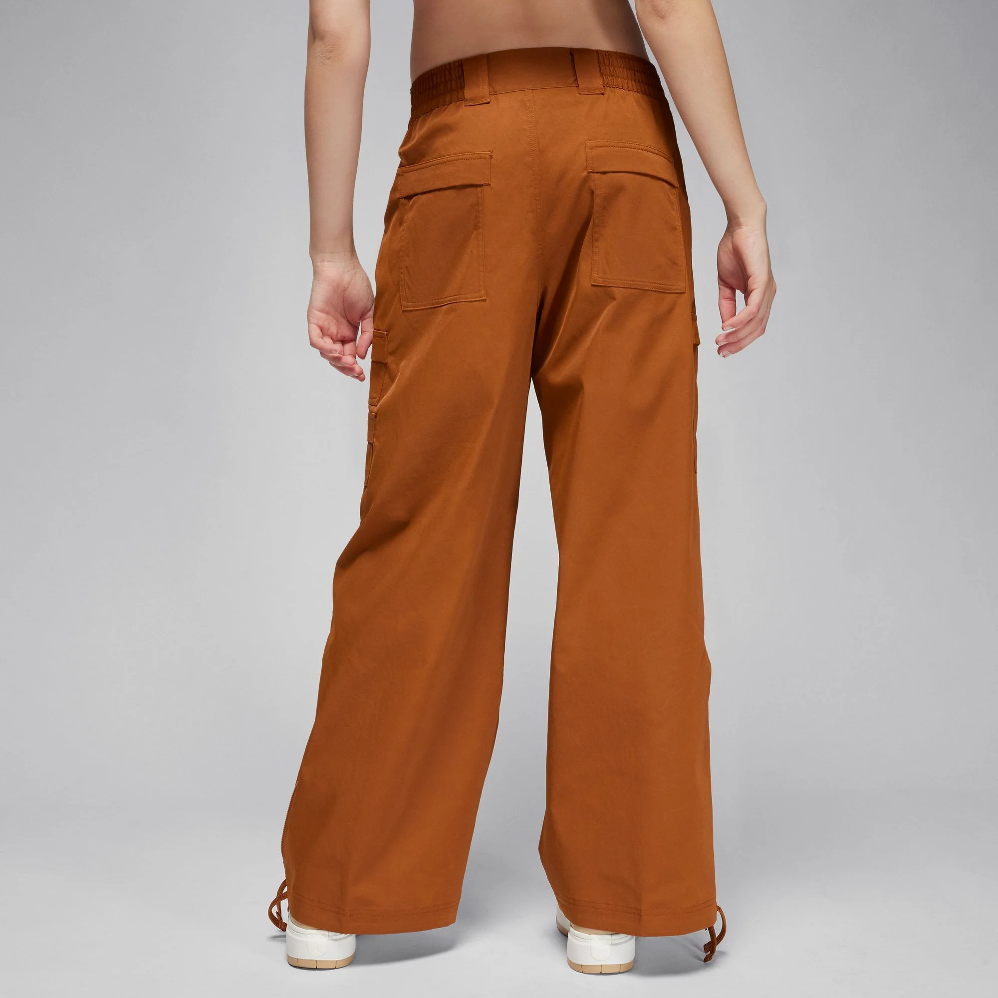 Air Jordan Womens Heavyweight Chicago Pants - Image 3