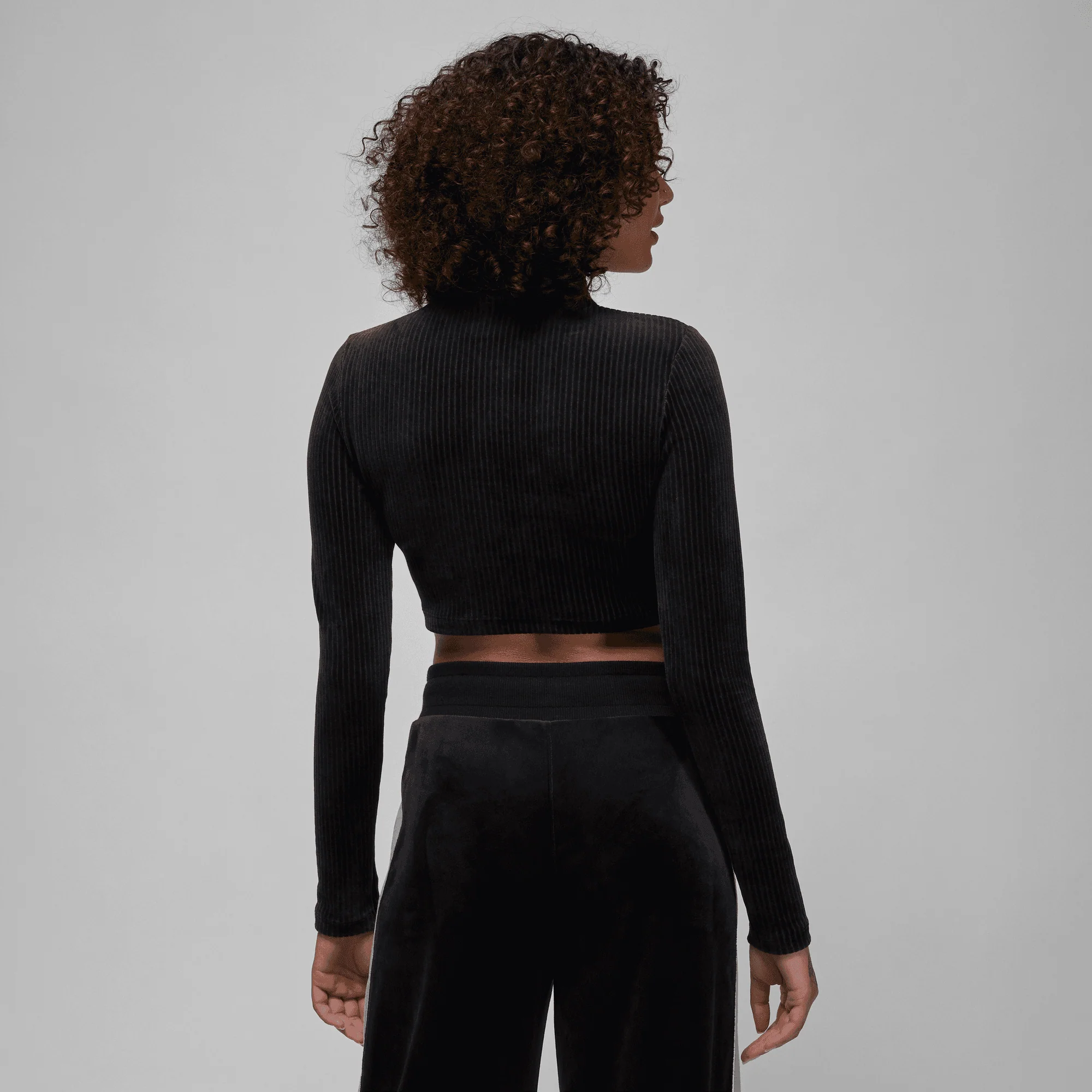 Air Jordan Womens Long-Sleeve Velour Top - Image 2