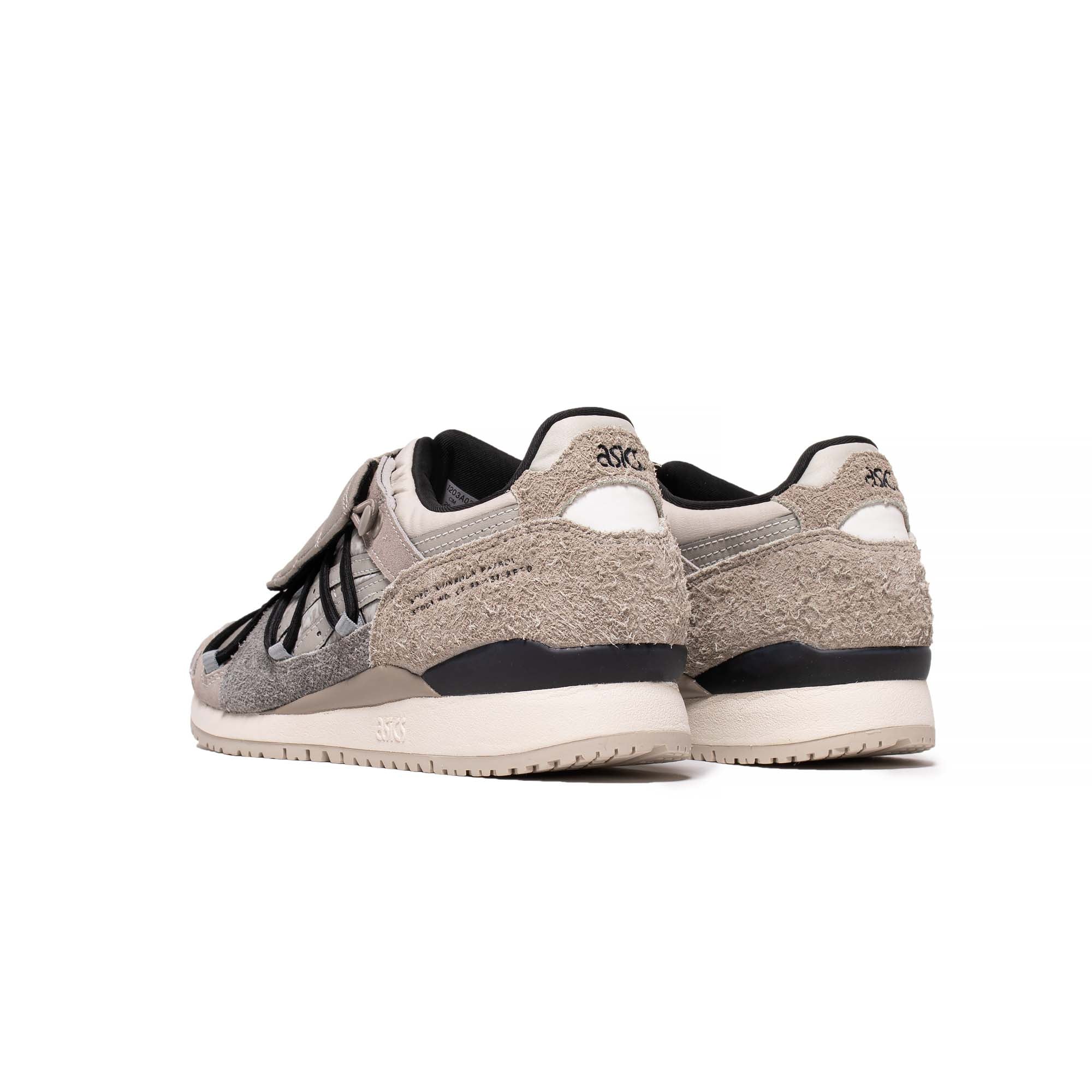 Asics x SBTG Mens Gel-Lyte III OG 'Lichen Green' Shoes - Image 3