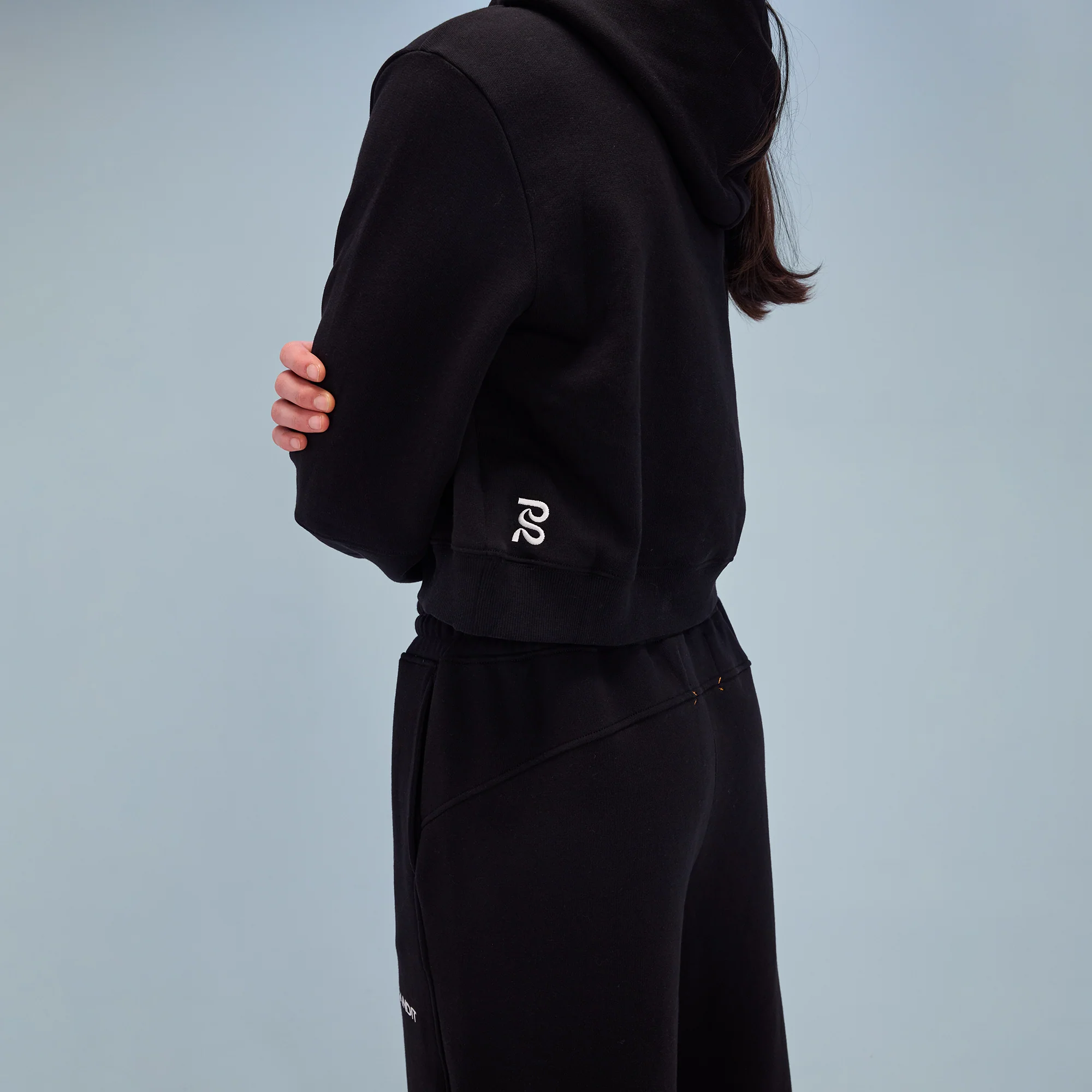 Bandit Running Womens Stitch Logo Cropped Hoodie - Image 2