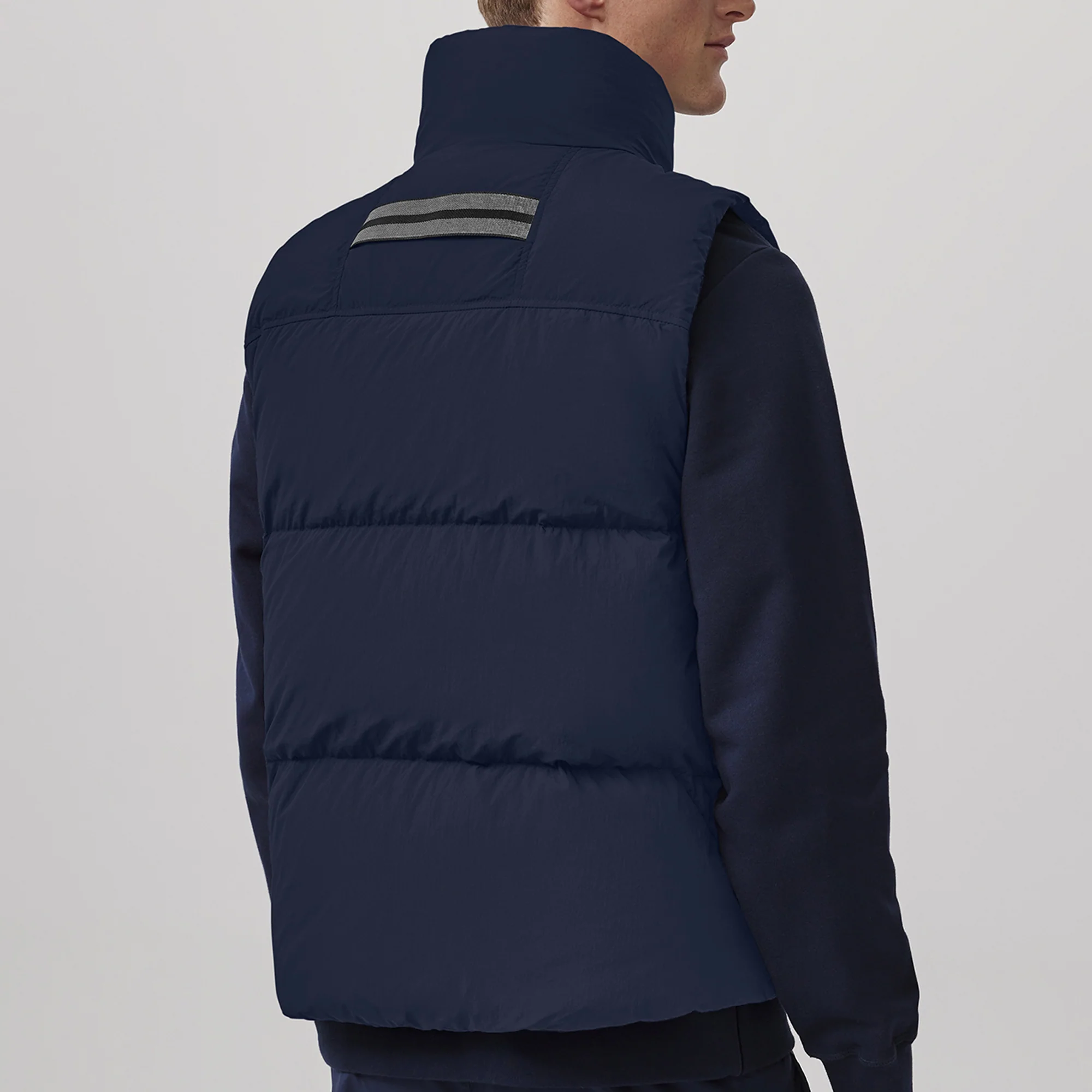 Canada Goose Mens Lawrence Puffer Vest - Image 3