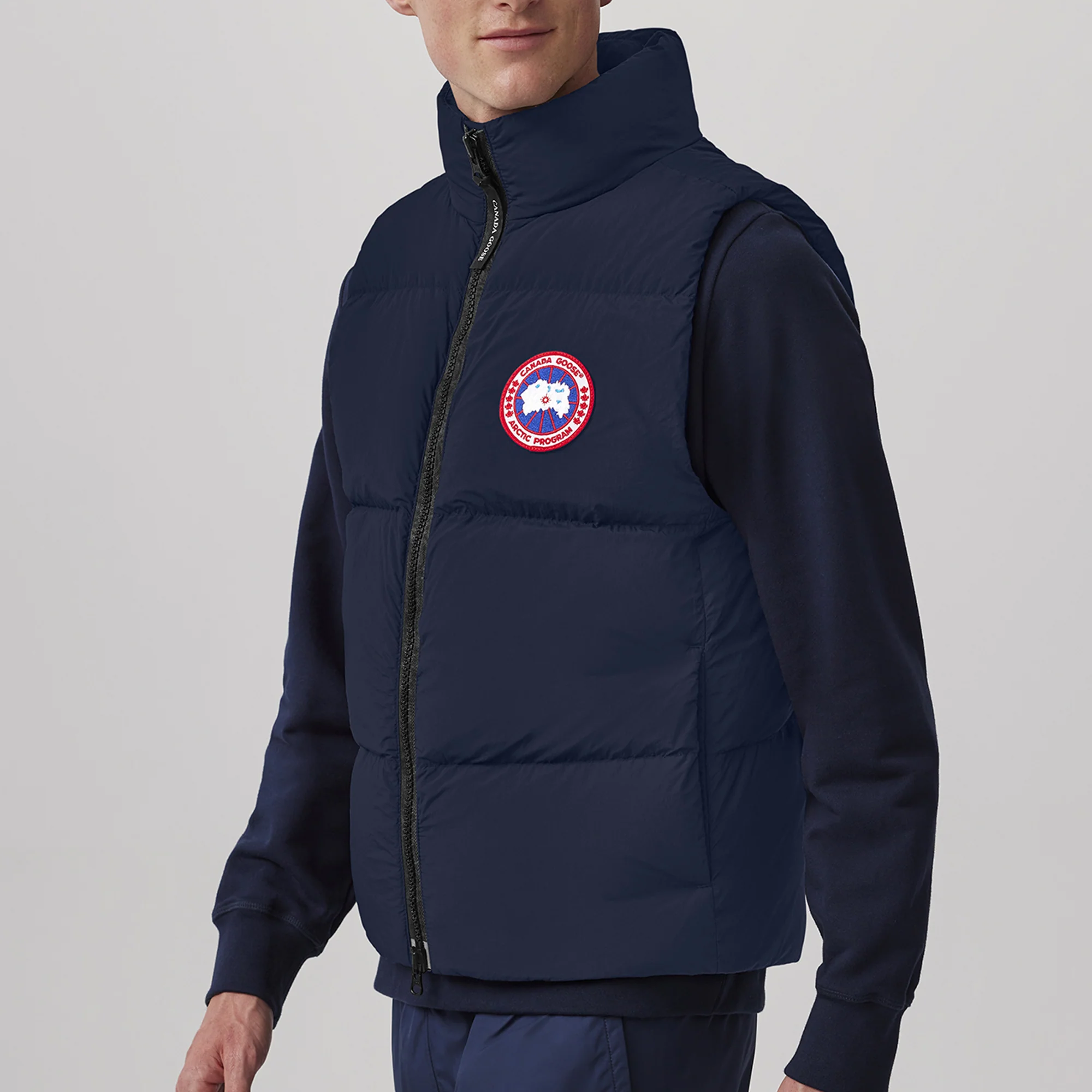 Canada Goose Mens Lawrence Puffer Vest - Image 4
