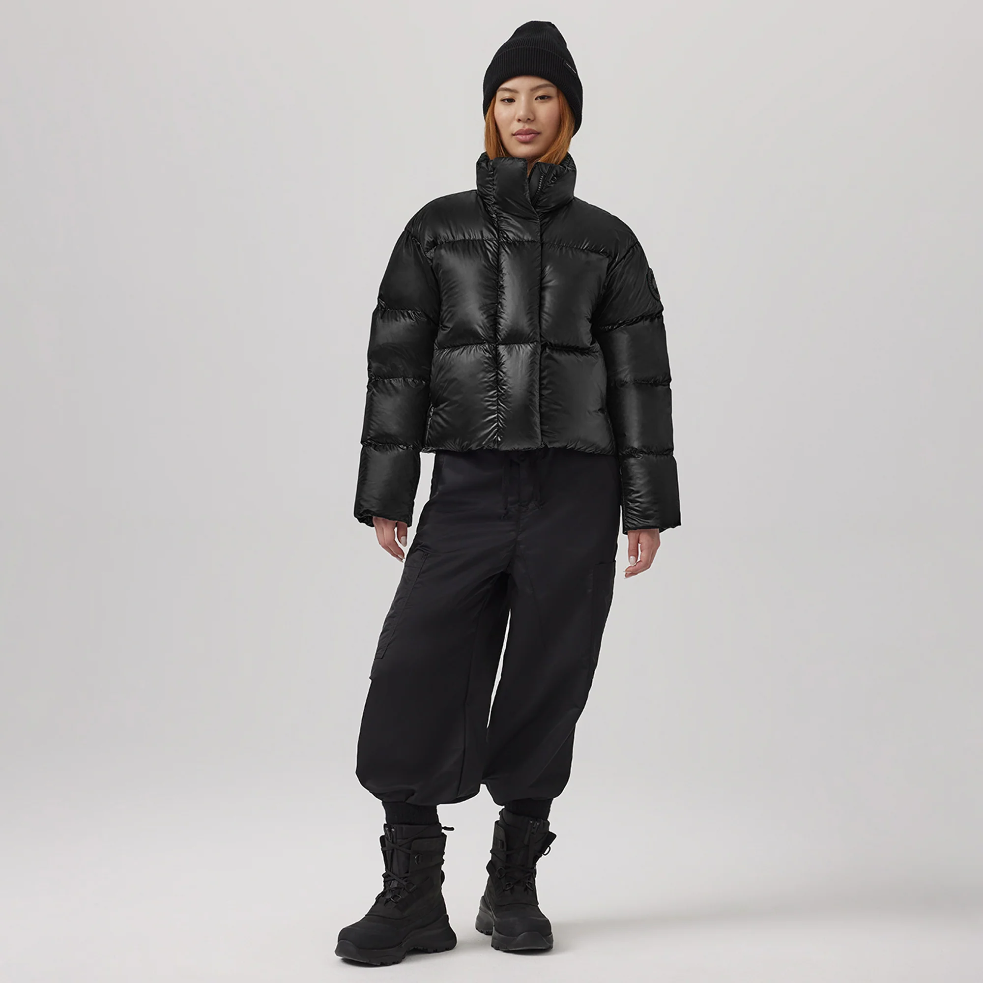 Canada Goose Womens Cypress Cropped Puffer Jacket - Image 4