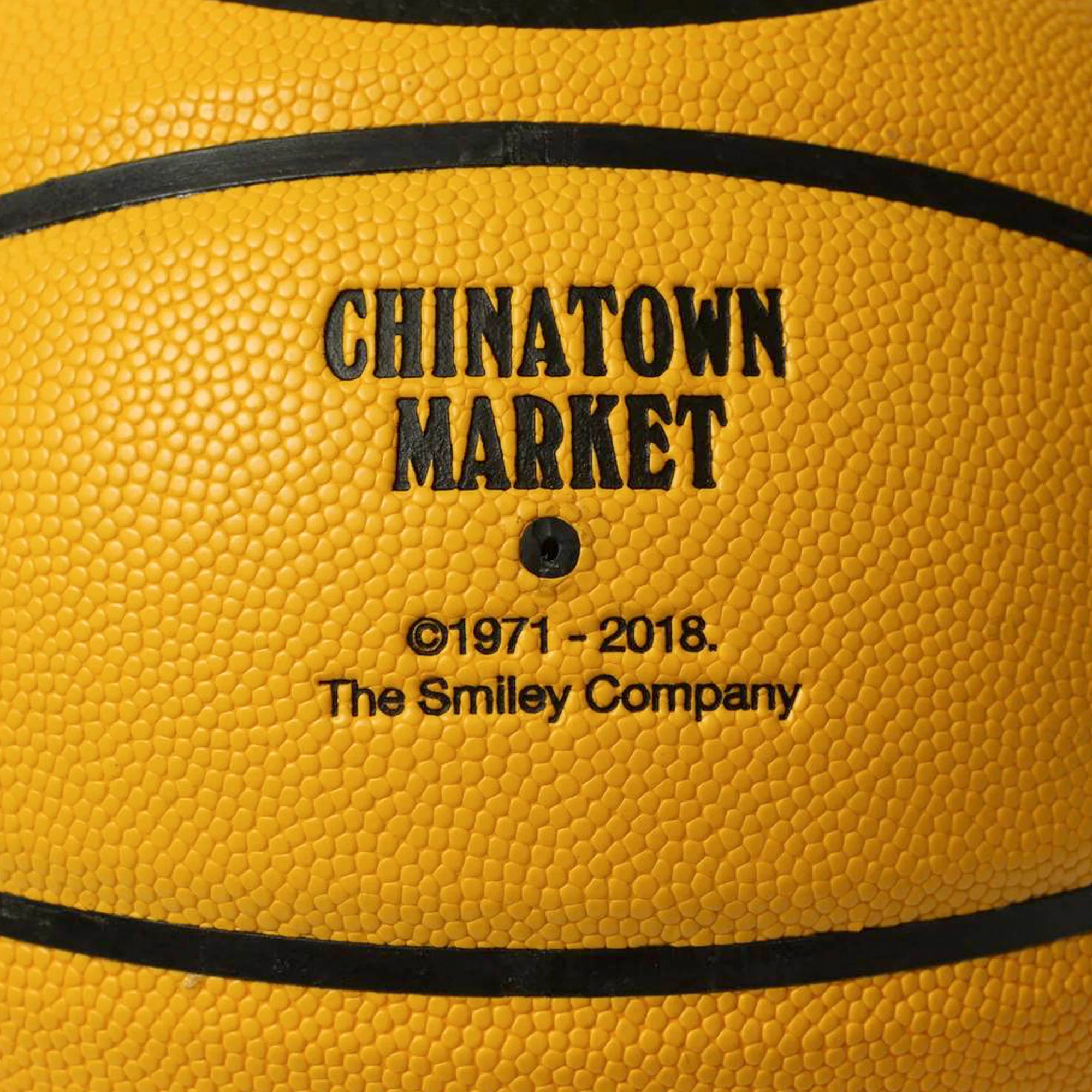 Chinatown Market Smiley Basketball [CTM-SMILEYBB] - Image 2