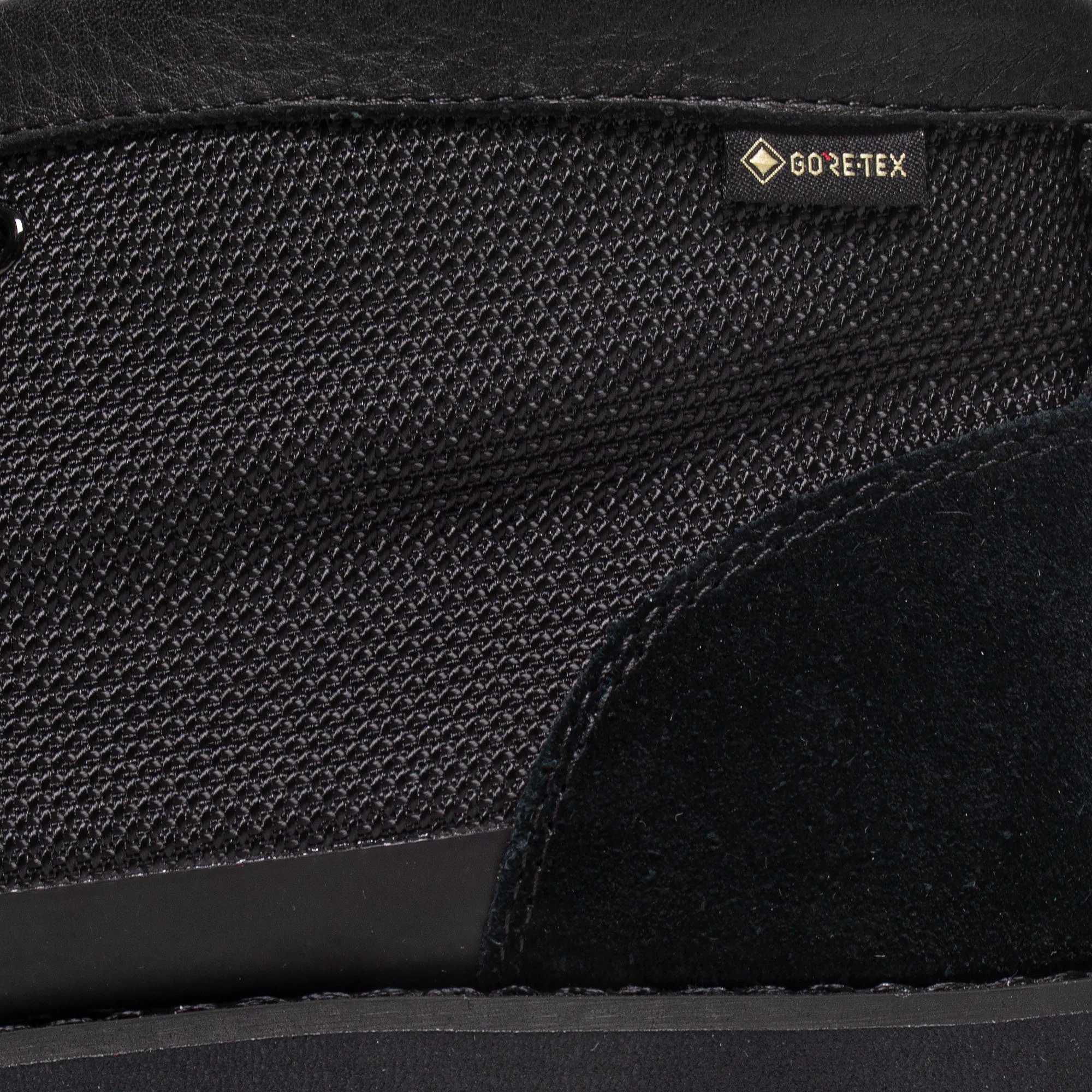 Clarks Mens Wallabee 2.0 GTX Shoes 'Black' - Image 4