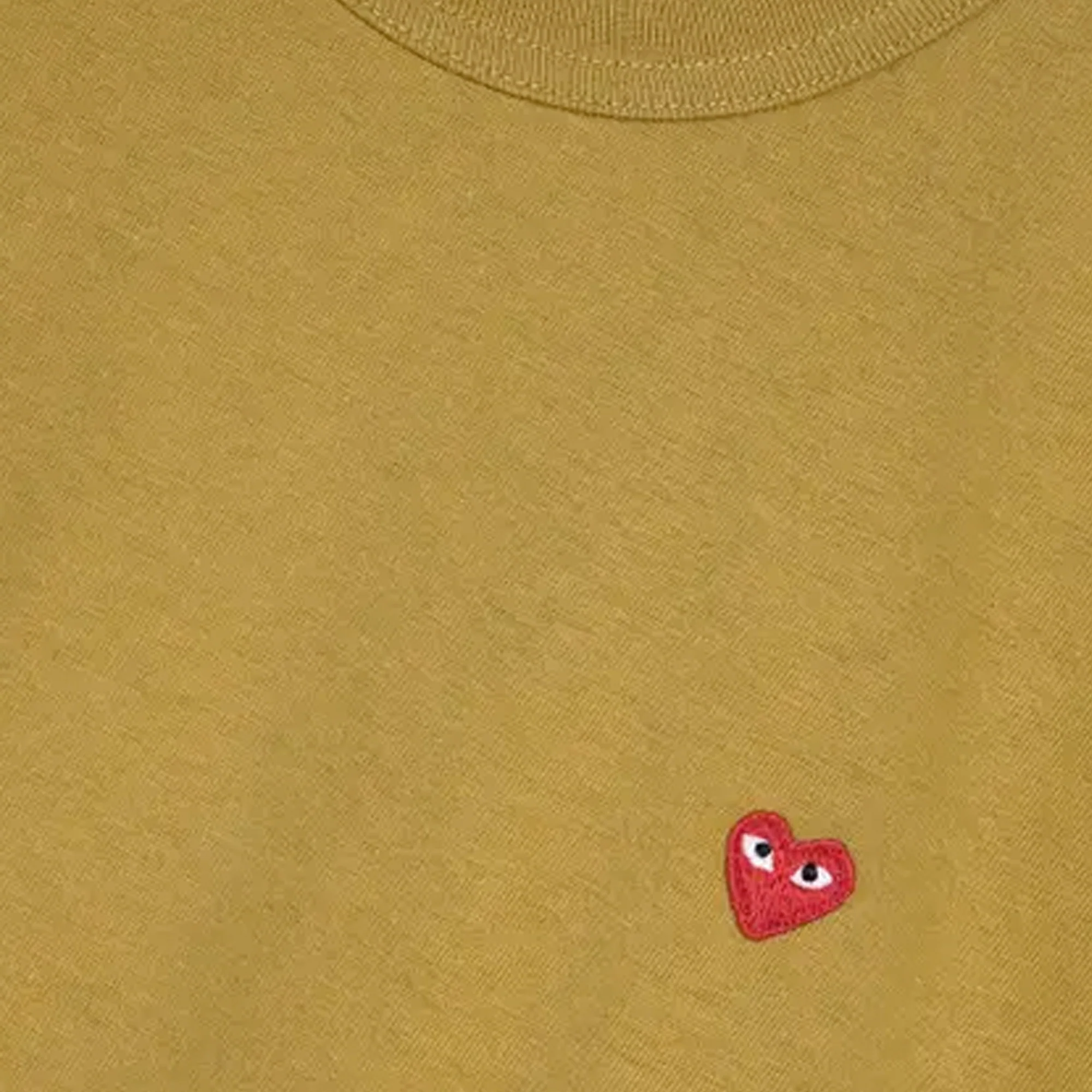 Comme des Garcons Play Mens Small Red Heart SS Tee - Image 2
