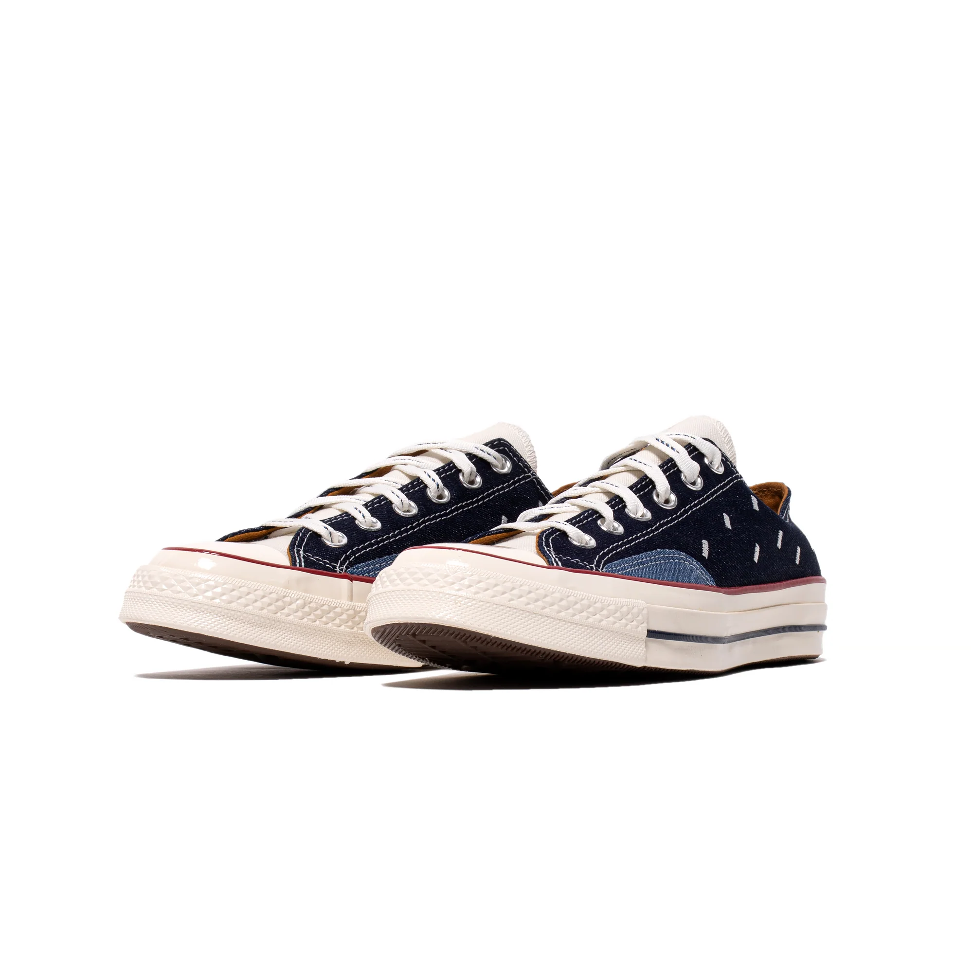Converse Mens Chuck 70 Ox Shoes - Image 2