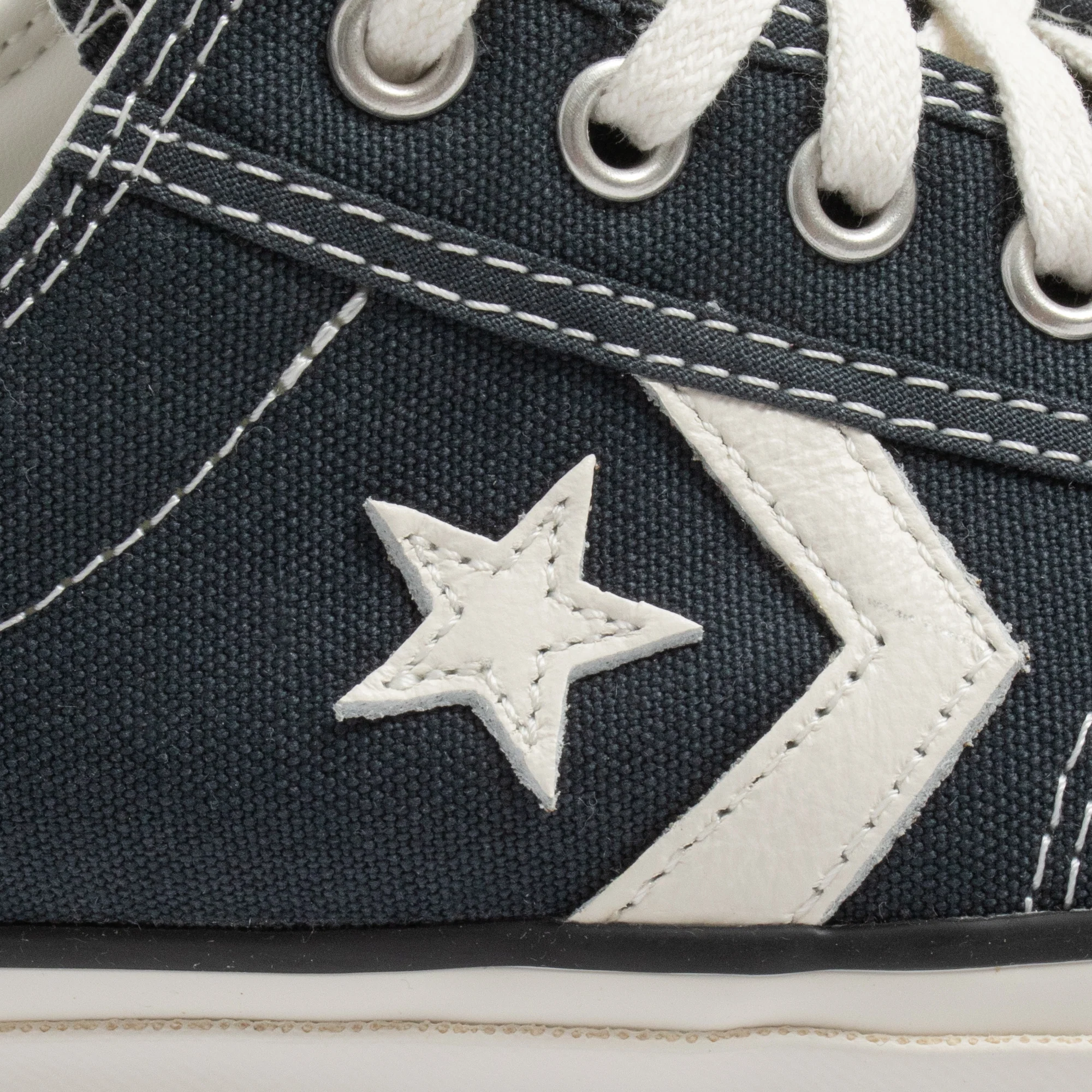 Converse Mens Star Player 76 OX Shoes - Image 4