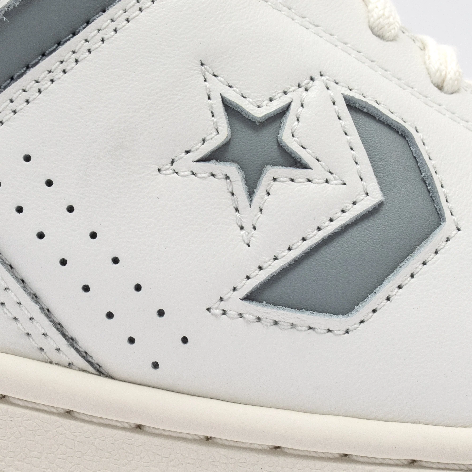 Converse Weapon Mid Shoes - Image 4