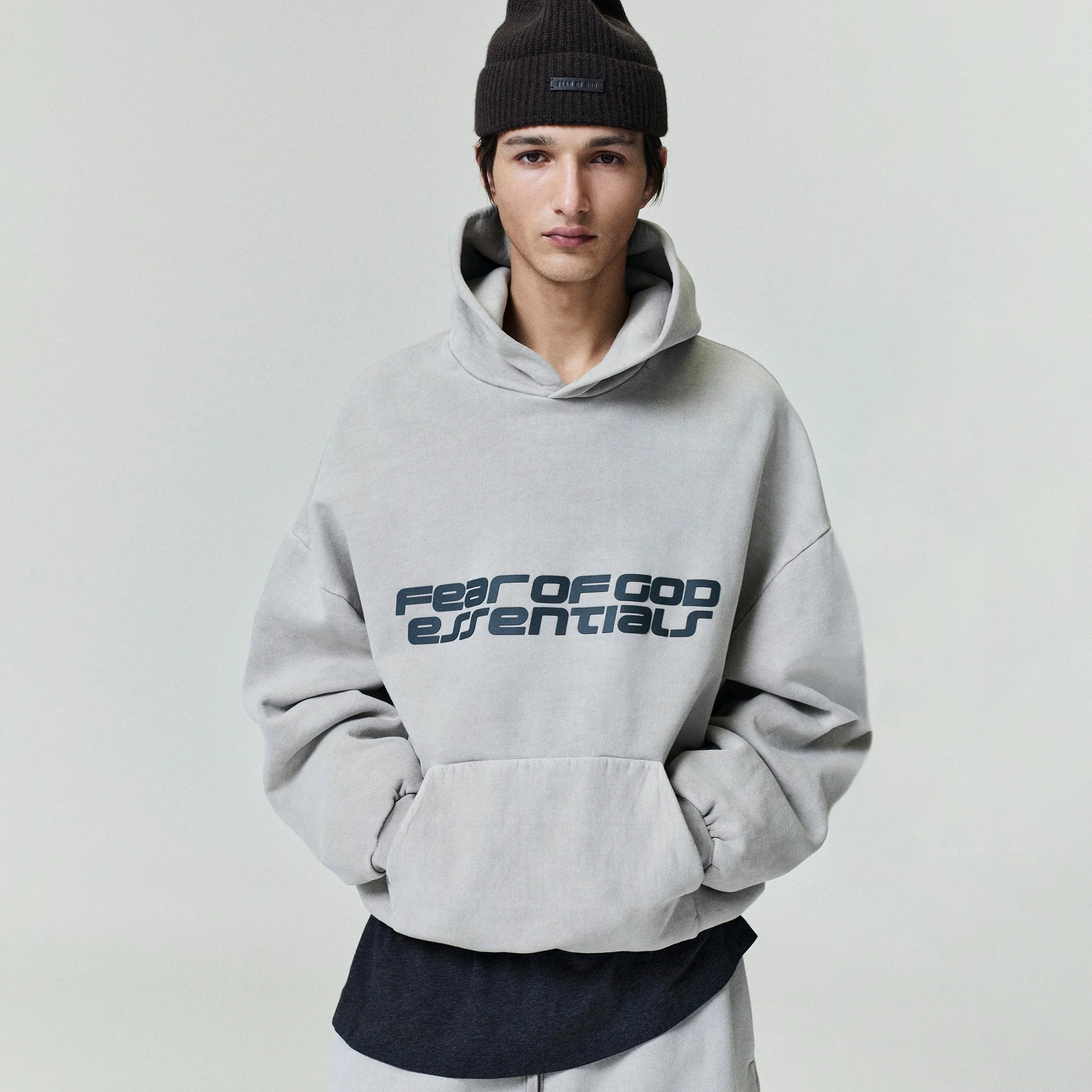 Fear of God ESSENTIALS Mens Heavy Fleece 90's Hoodie - Image 2
