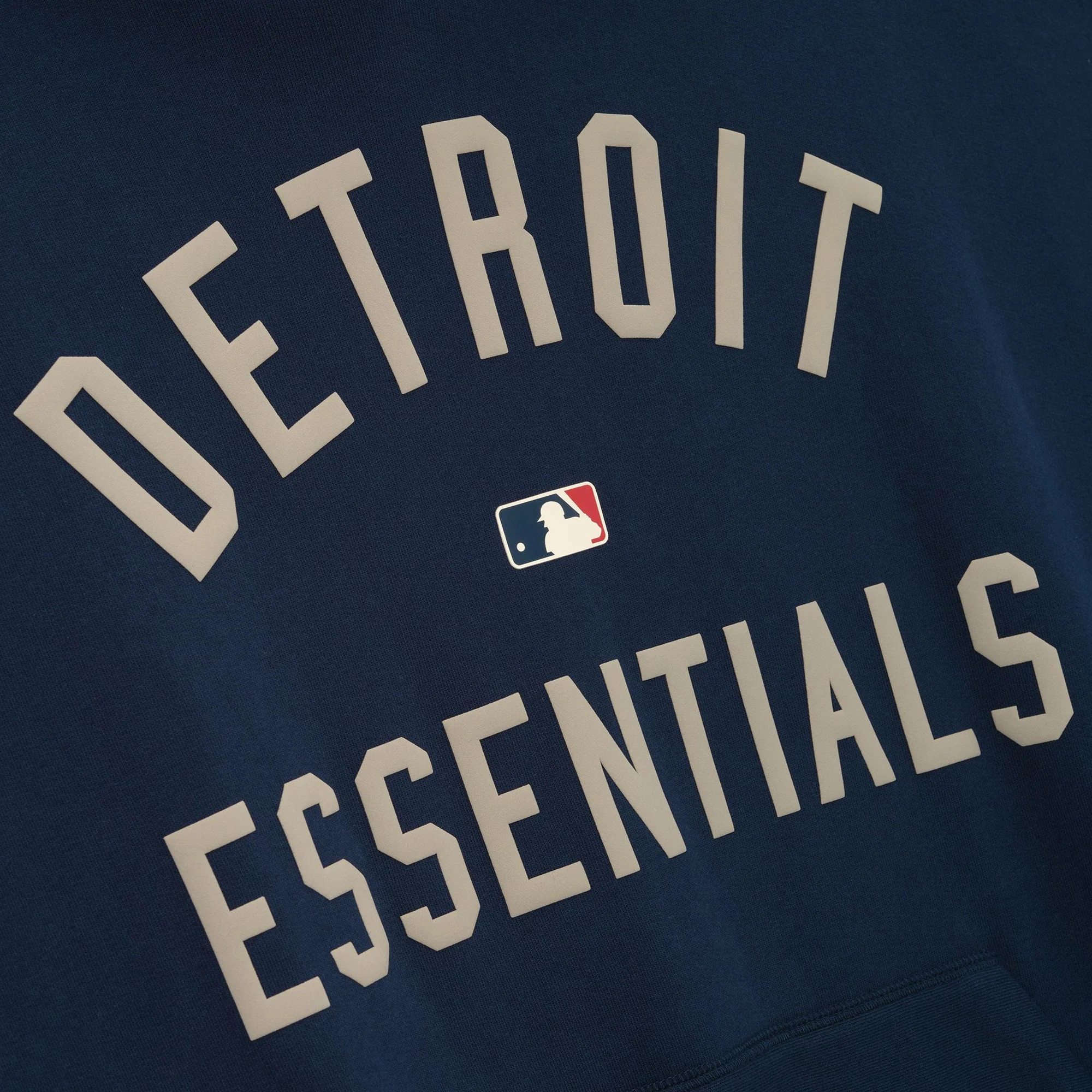 Fear of God ESSENTIALS x MLB Mens Tigers Sport Fit Pullover Hoodie - Image 3