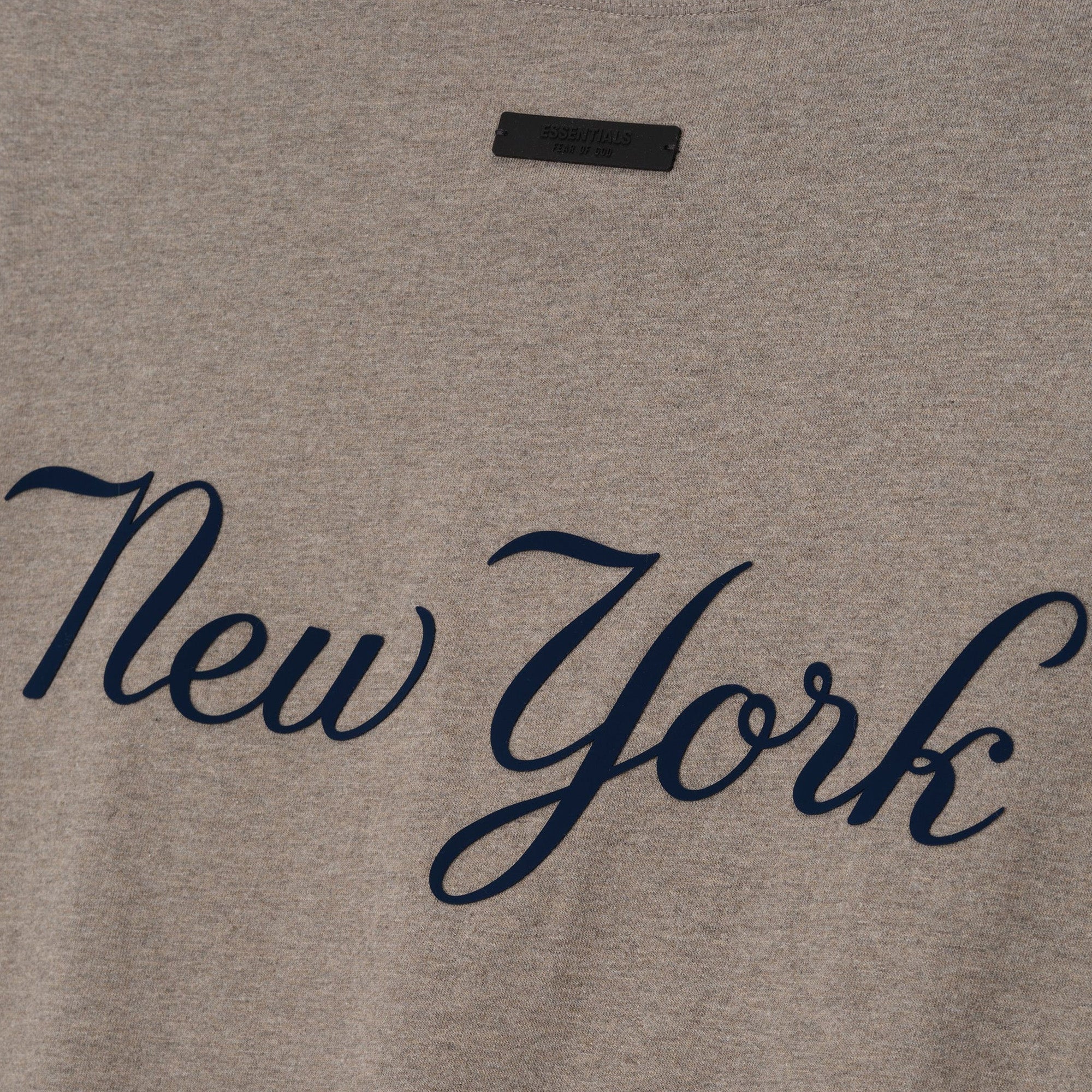 Fear of God ESSENTIALS x MLB Mens Yankees 90's Fit Tee - Image 3