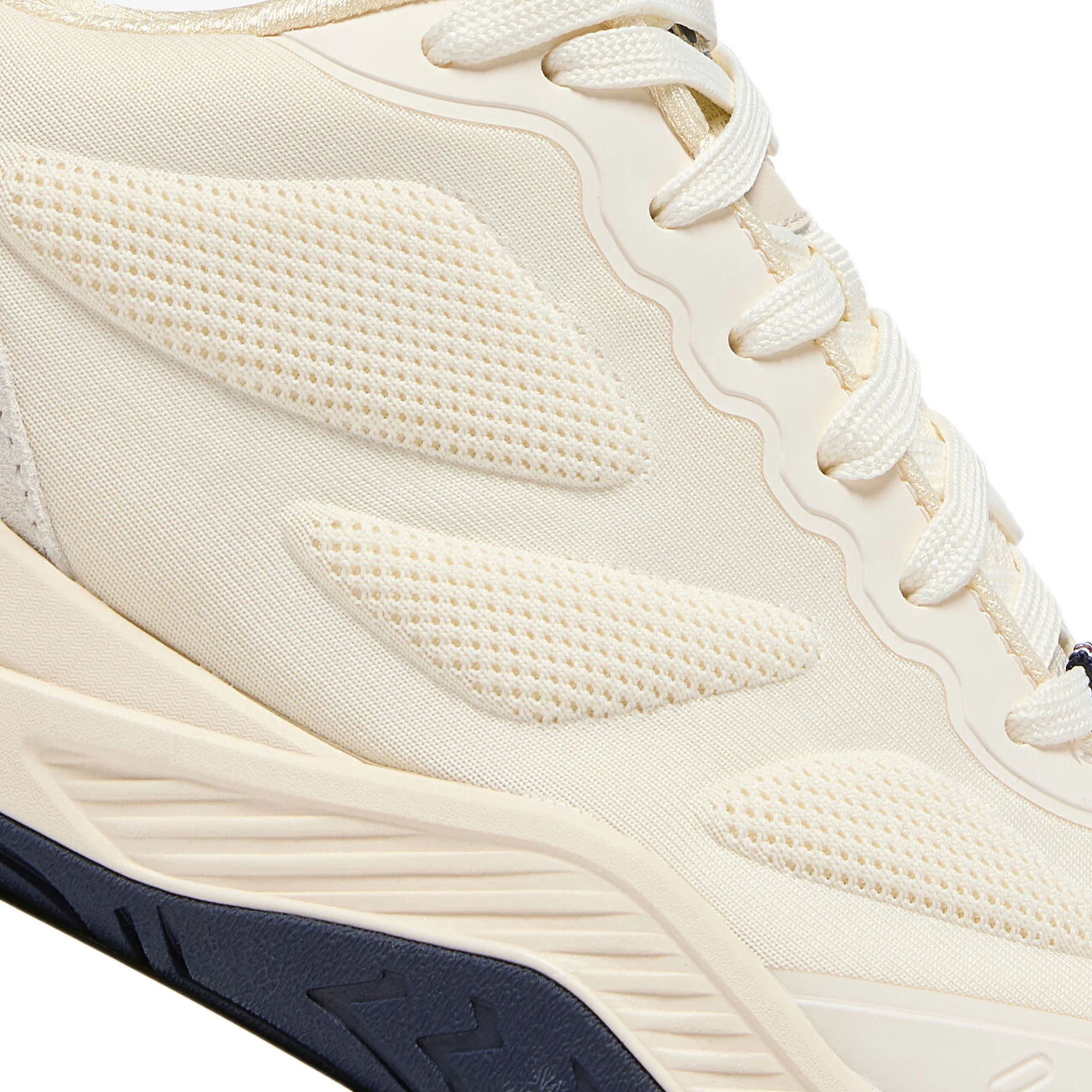 Fila Womens Axilux Lux Shoes - Image 4