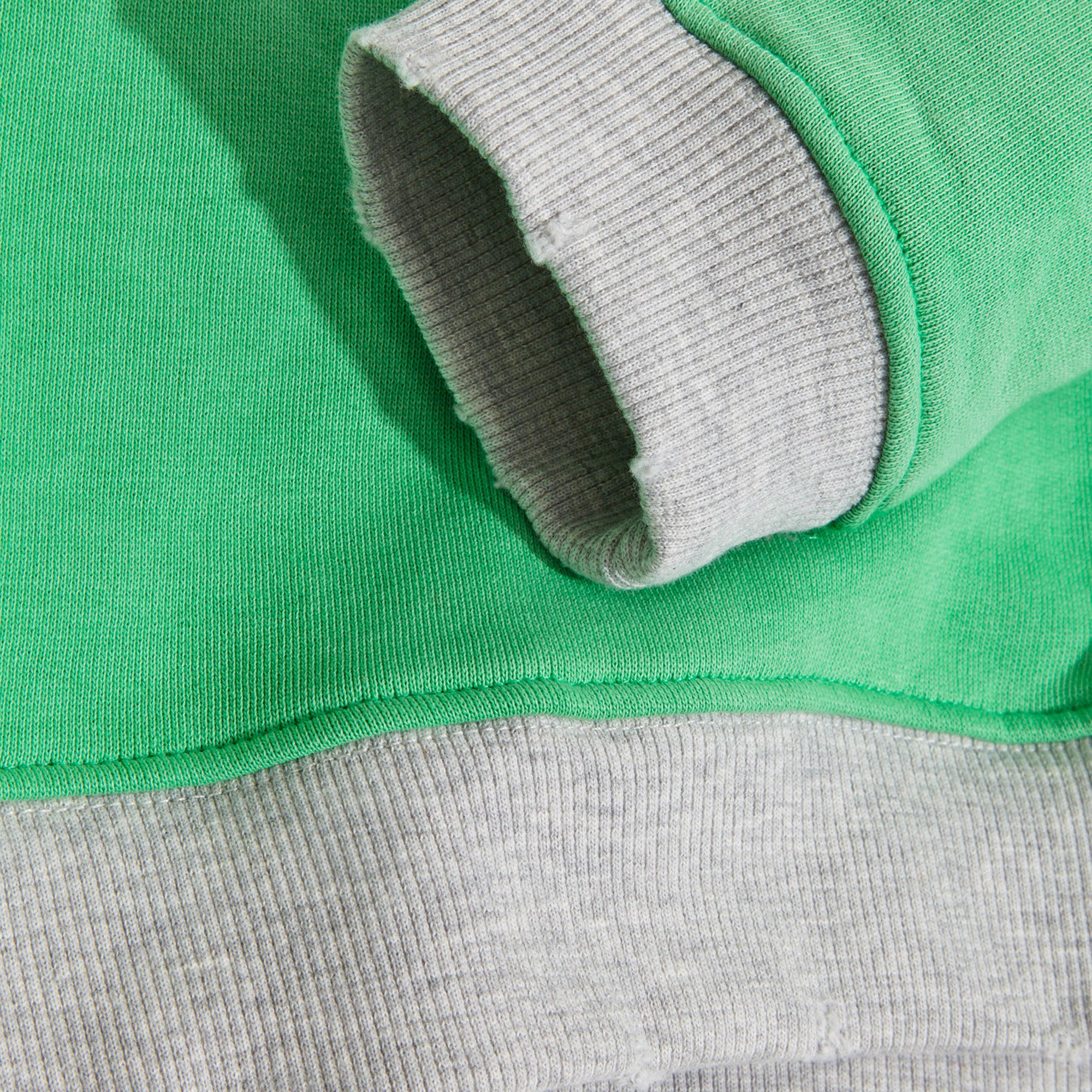Guess USA Mens Vintage Logo Crewneck - Image 4