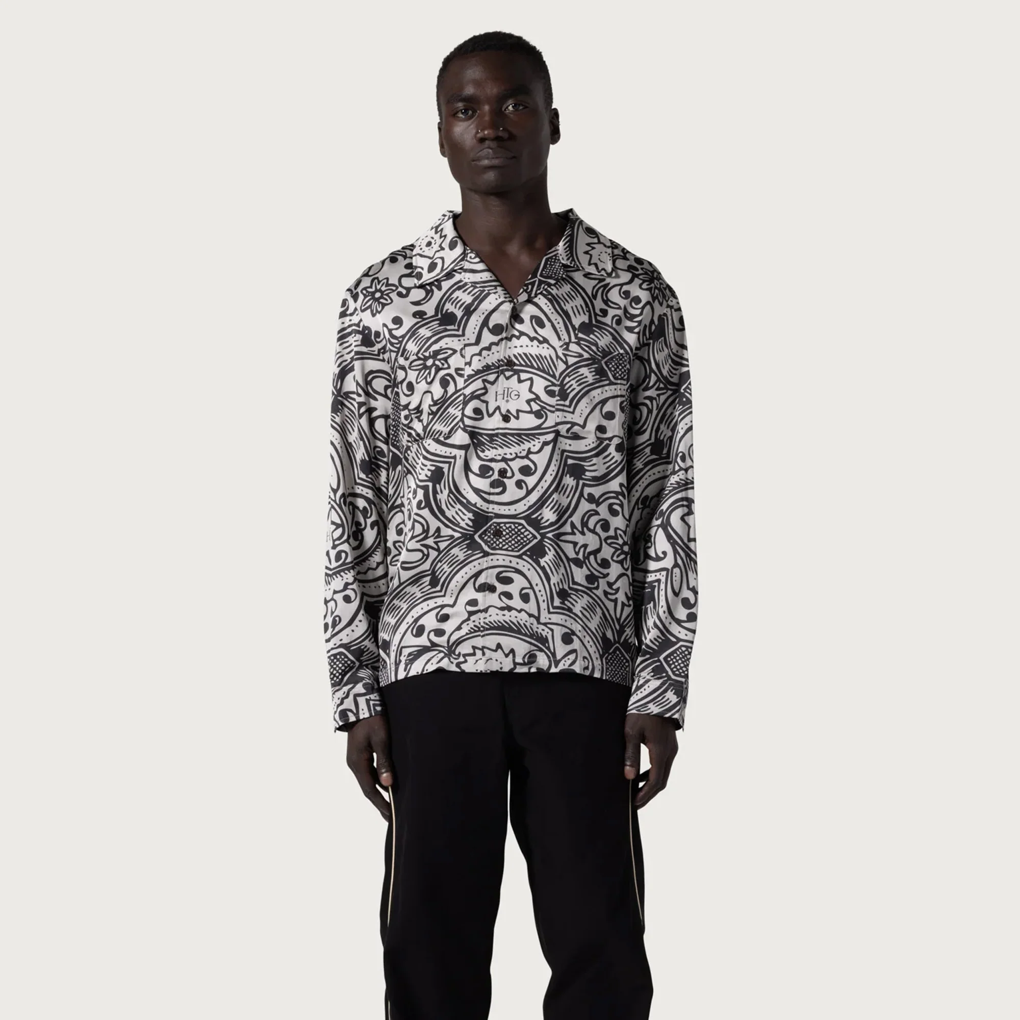Honor The Gift Mens Printed Woven Shirt - Image 2