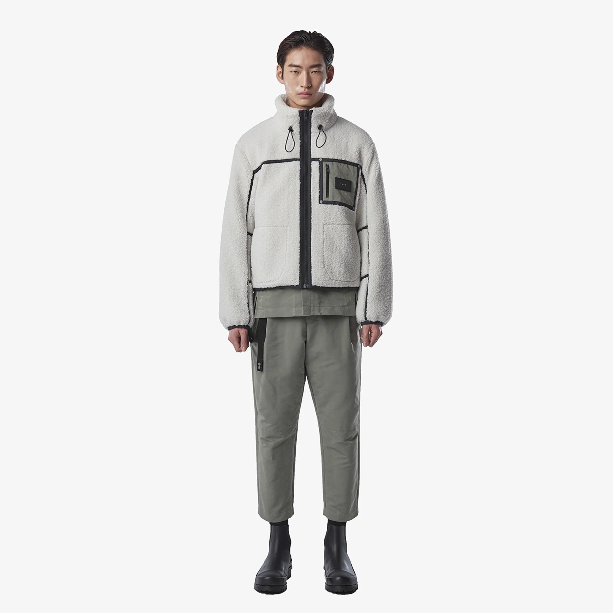 IISE Sherpa Jacket in Beige - Image 3