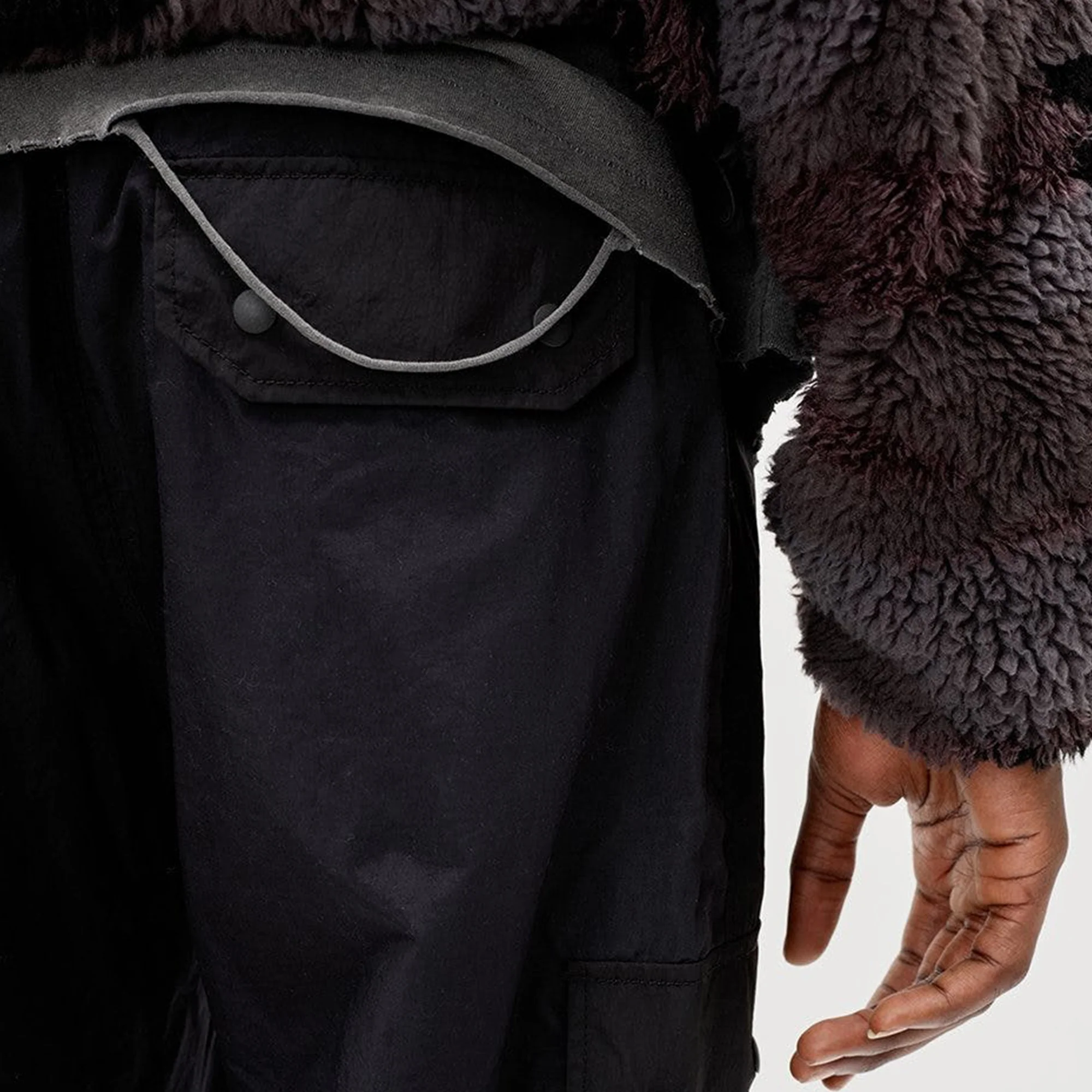 John Elliott Paneled Nylon Cargo Pants - Image 4