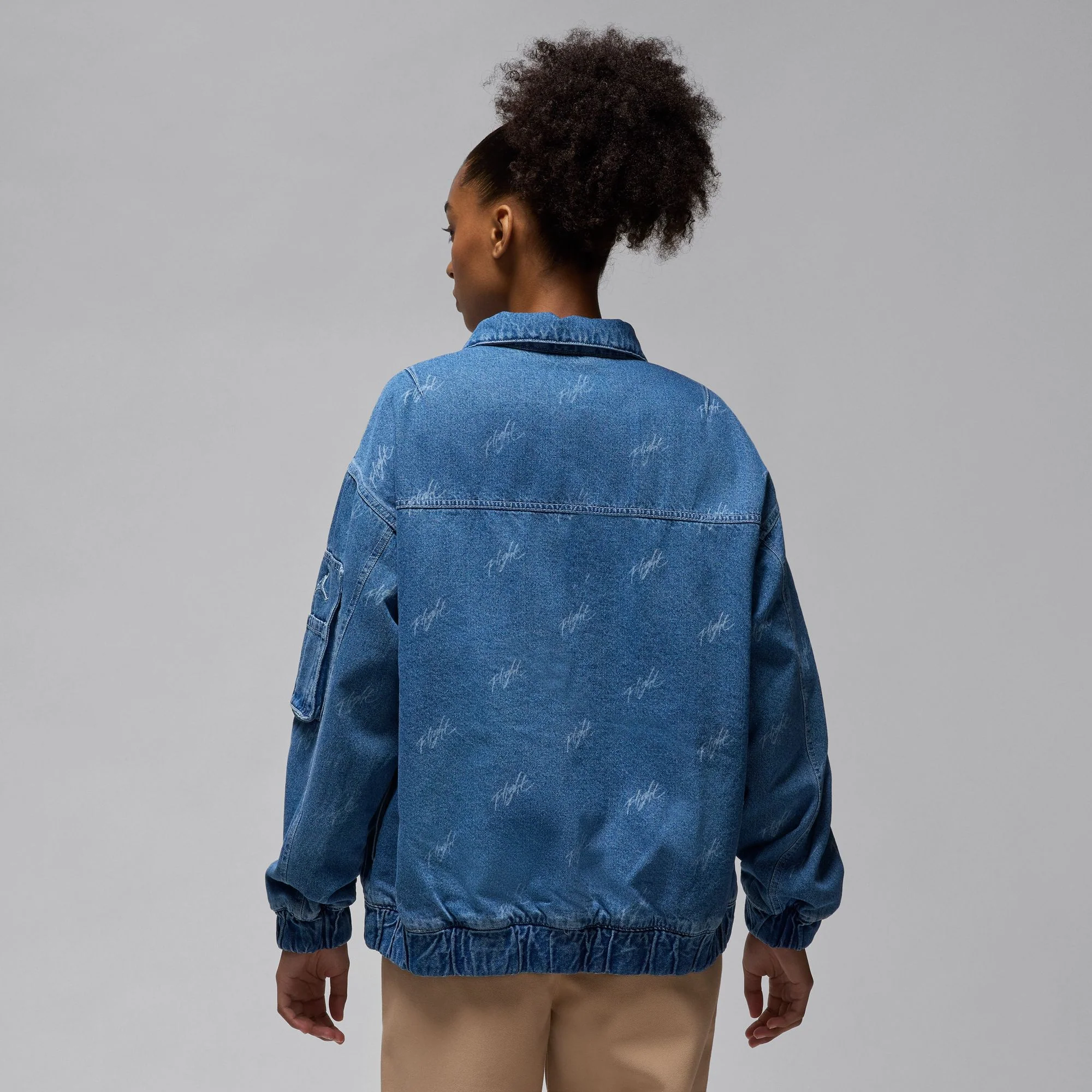 Air Jordan Womens Renegade Jacket - Image 4