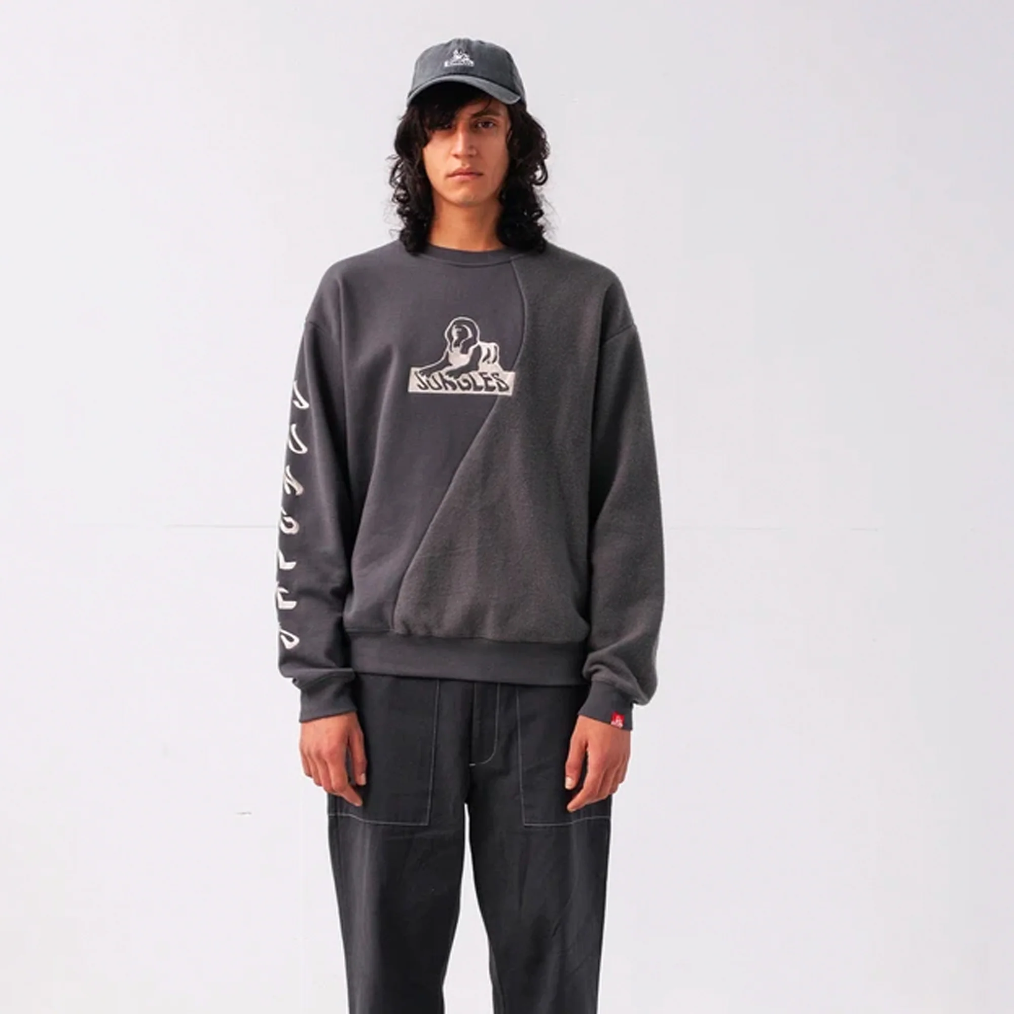 Jungles Mens Ying Yang Logo Crewneck 'Black' - Image 4