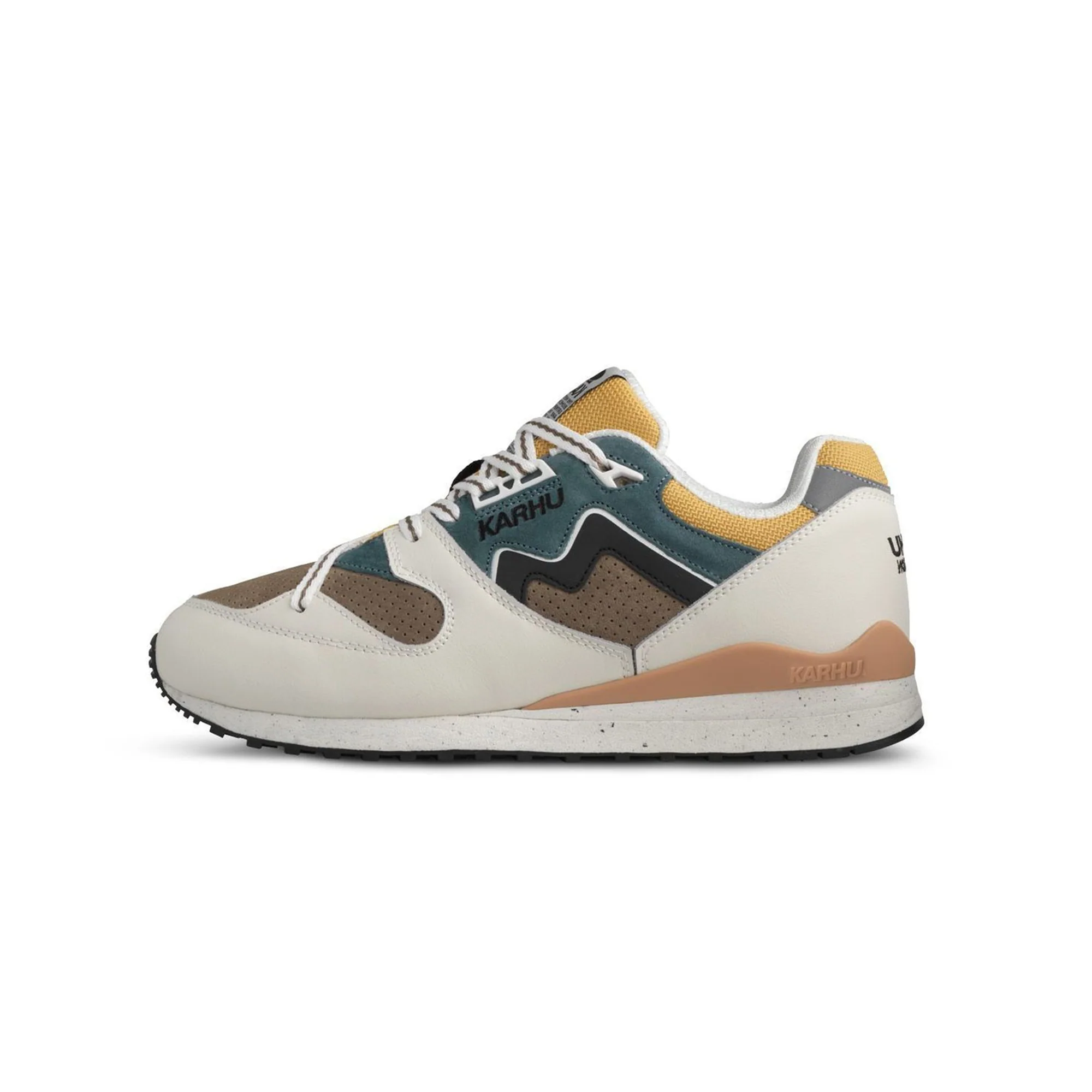 Karhu Mens Synchron Classic Shoes 'Lily White'