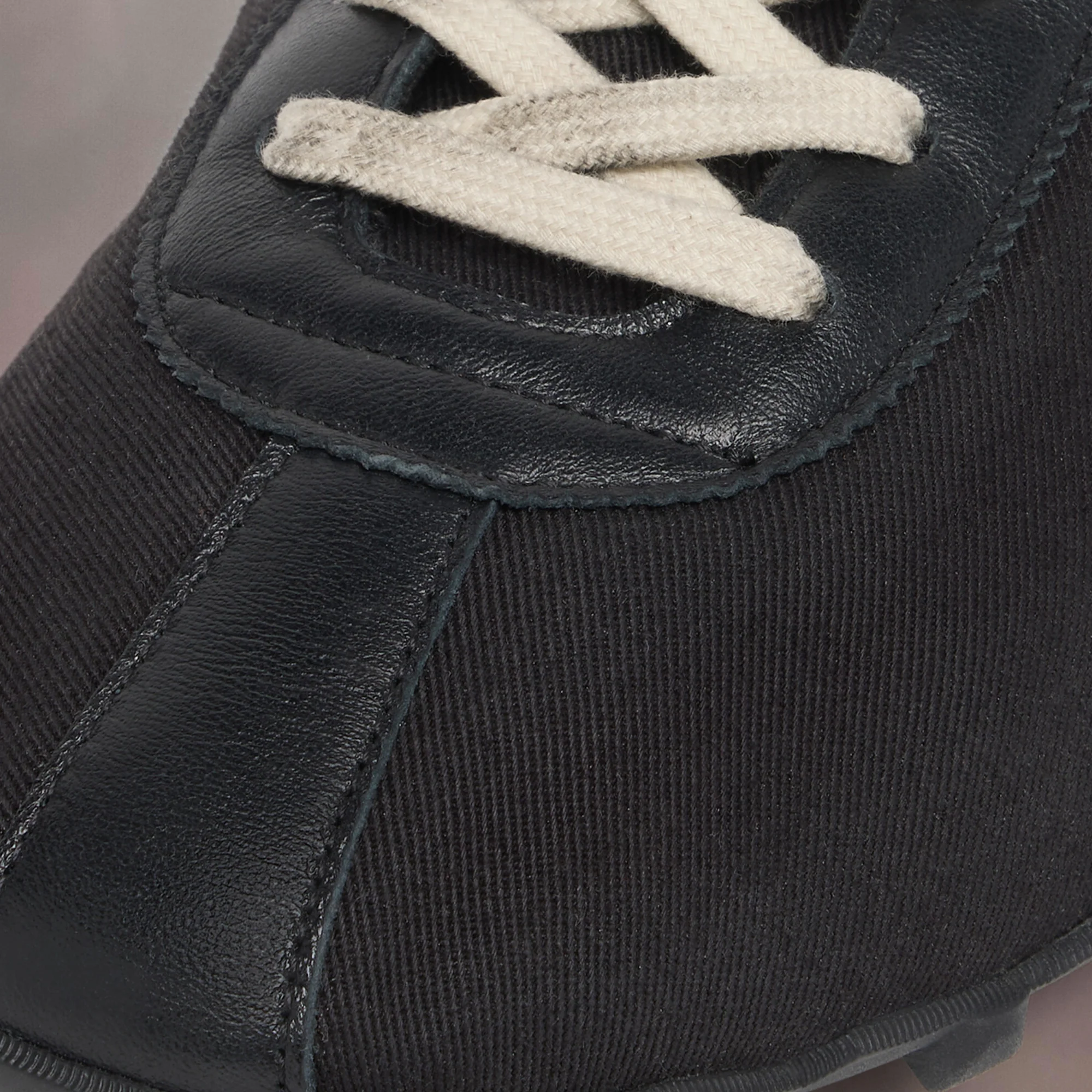 Maison Margiela Mens Sprinter Low Top Shoes - Image 4