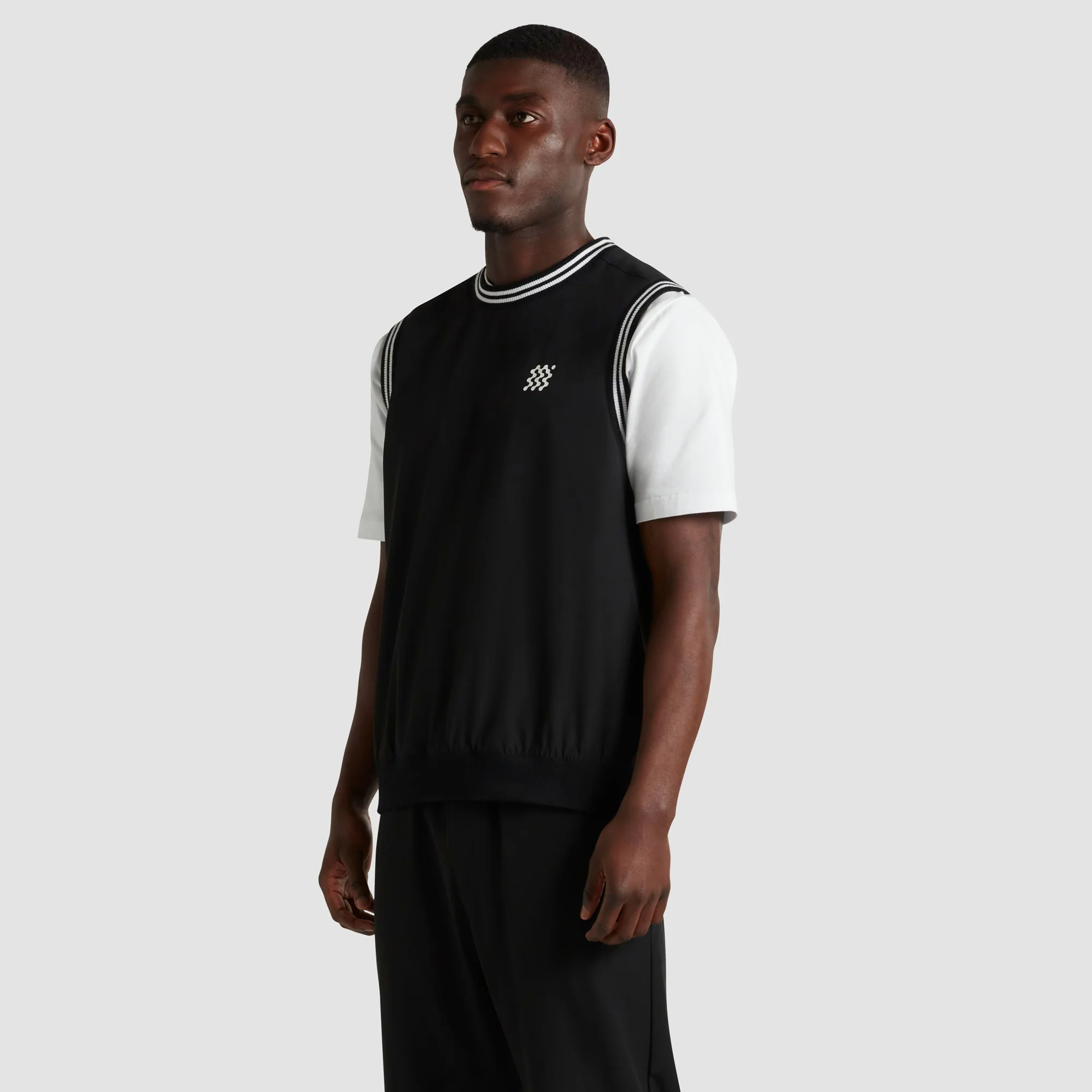 Manors Mens Crewneck Vest - Image 2