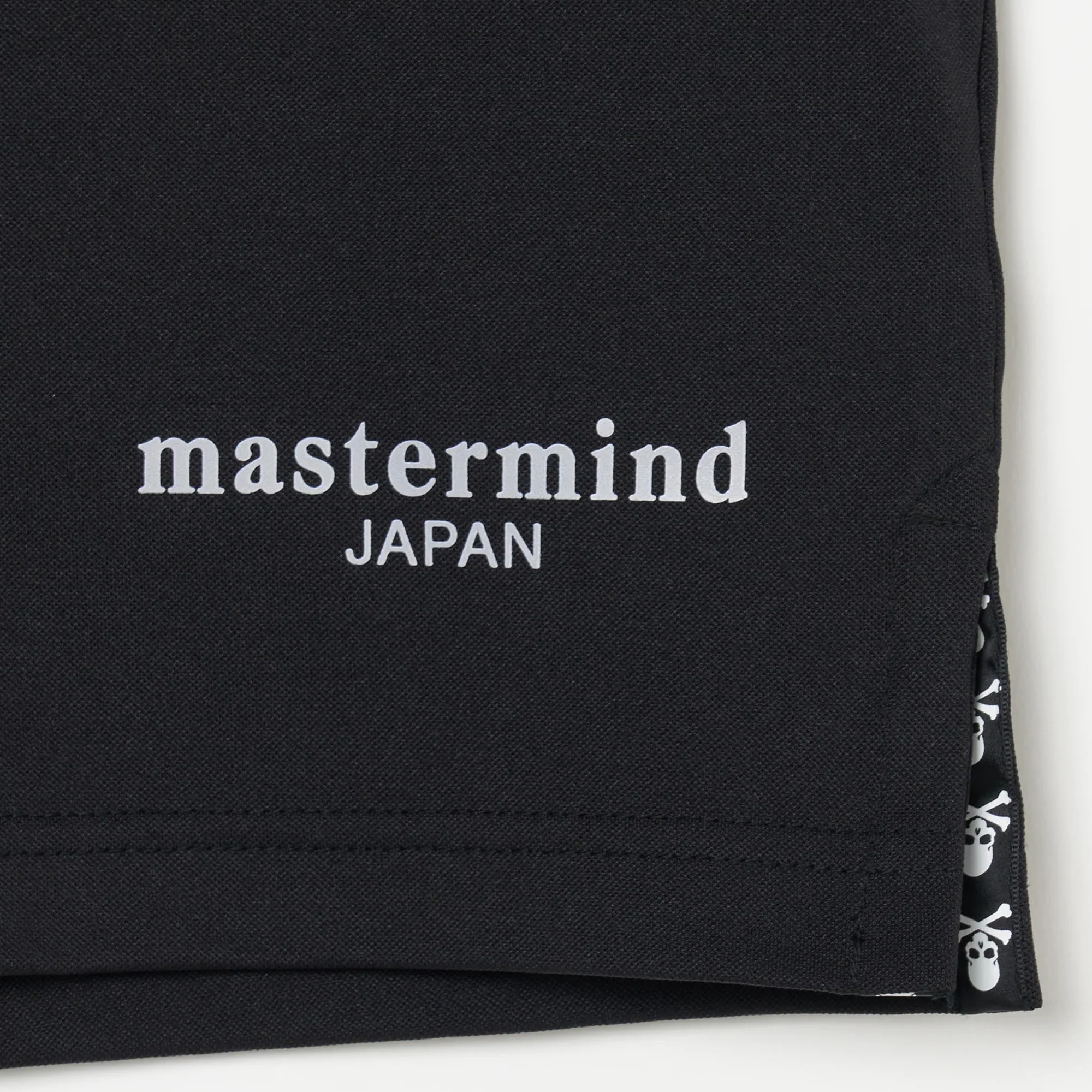 Mastermind JAPAN x Moonrakers Boxy Front Skull Tee - Image 4