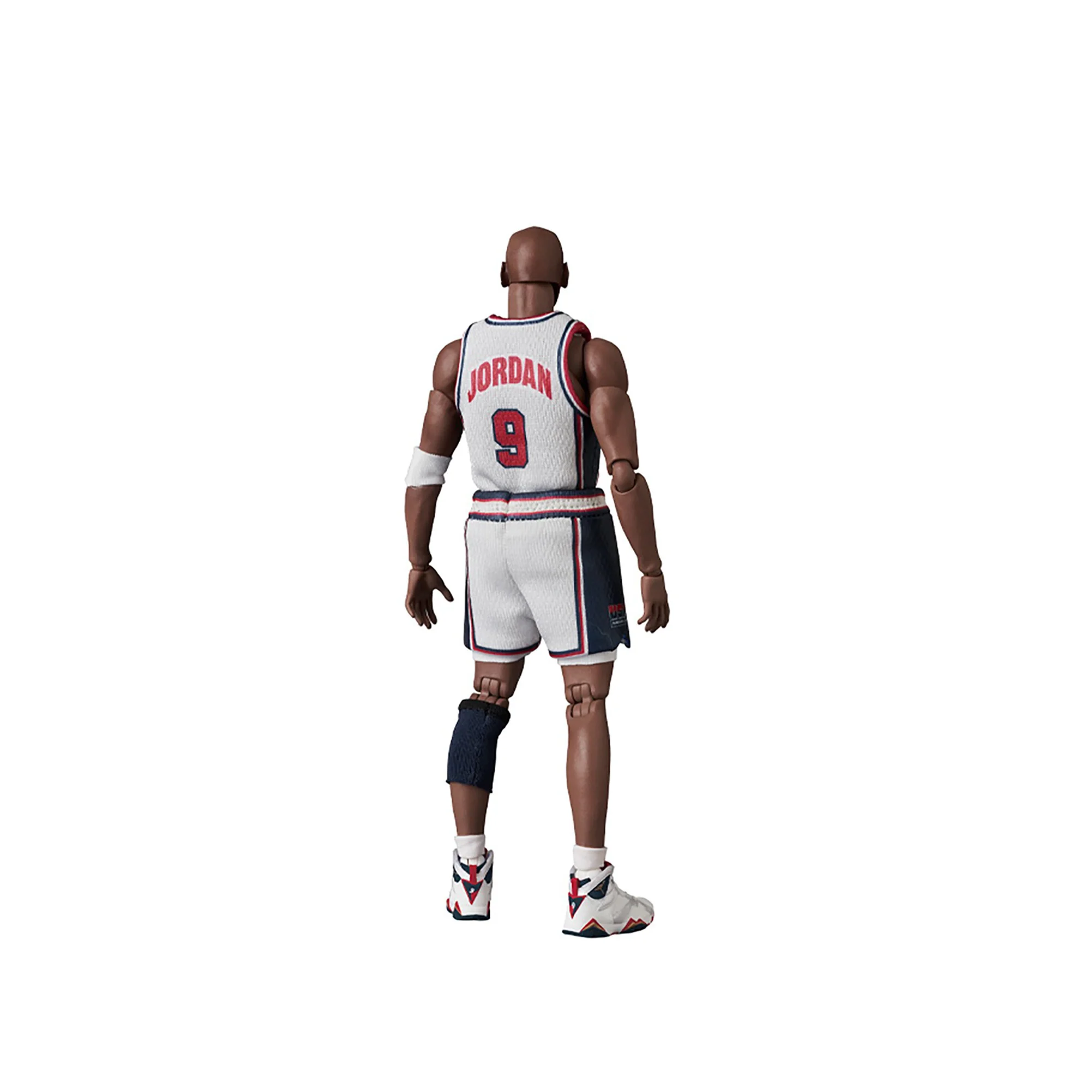 Medicom MAFEX Michael Jordan (1992 Team USA) Figure - Image 2