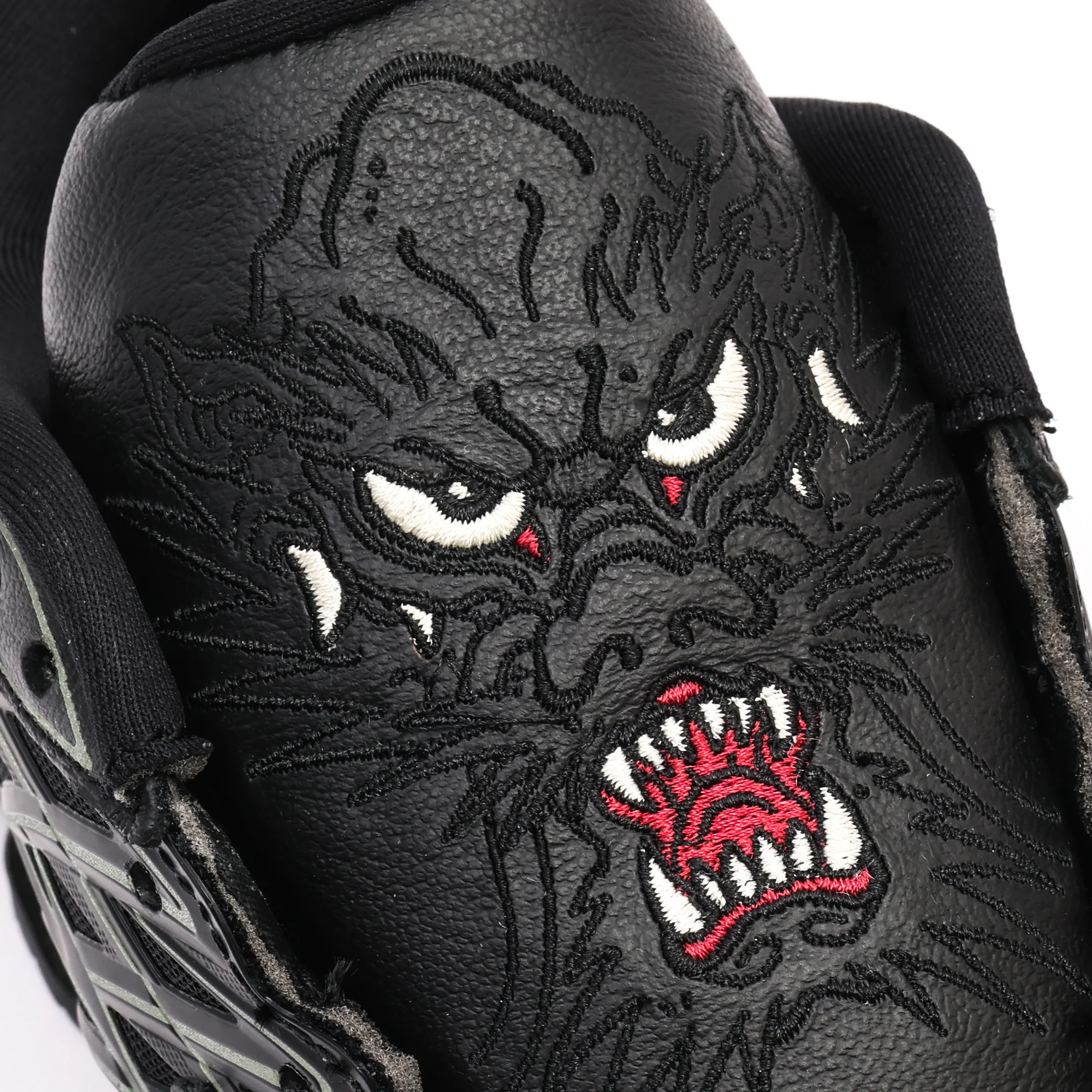 Mizuno x Maharishi Mens Wave Prophecy LS Shoes - Image 4