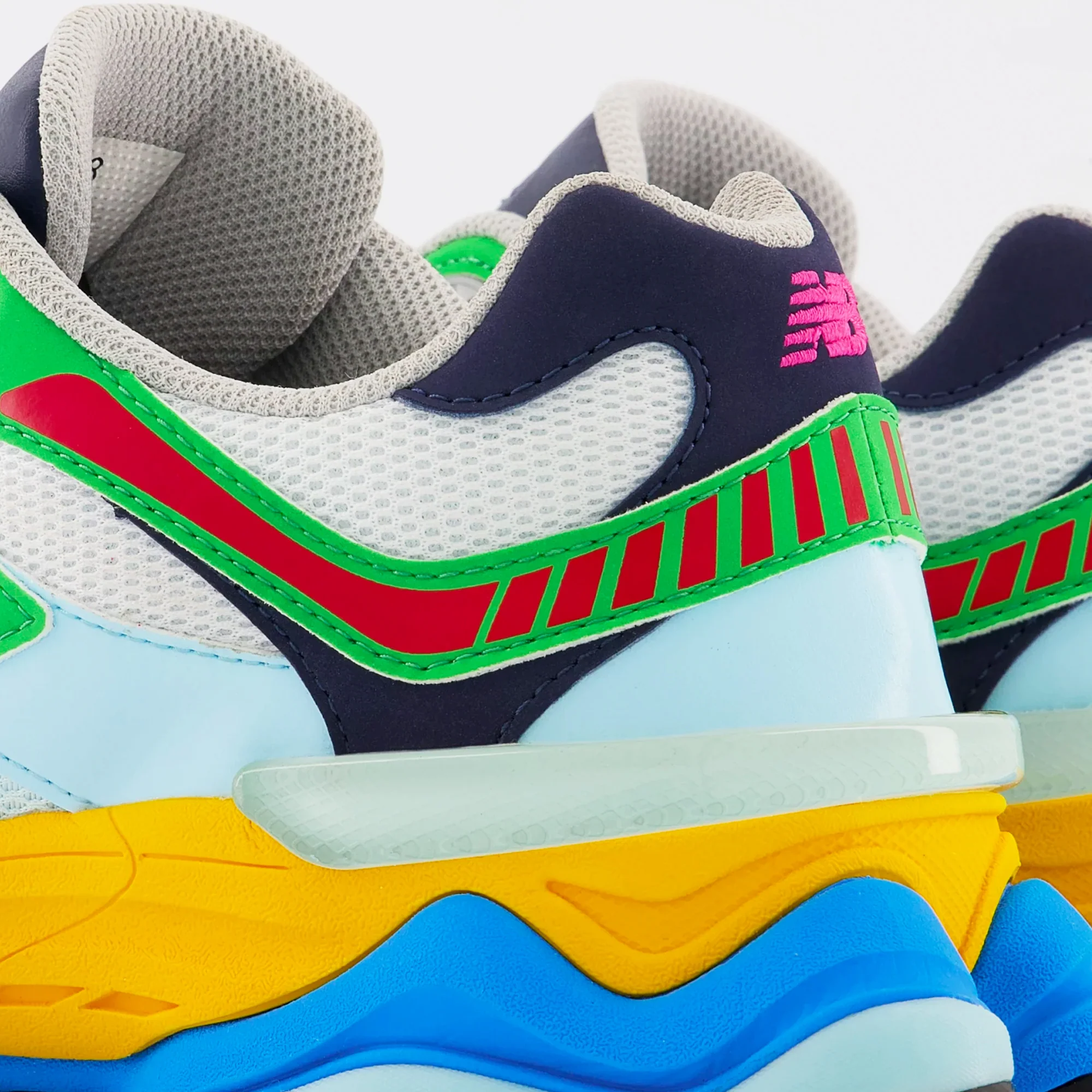 New Balance 9060 Shoes - Image 4