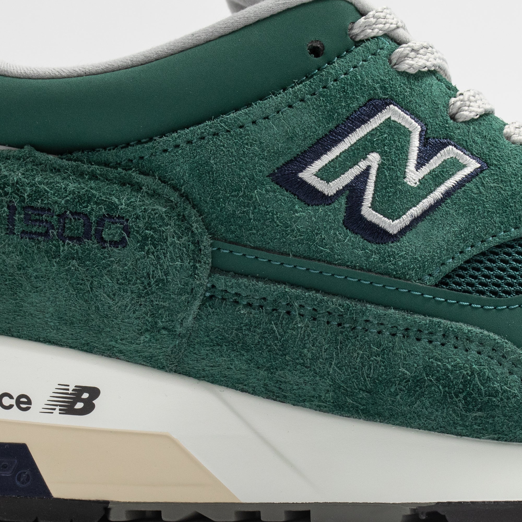 New Balance Mens Made in UK 1500 Shoes - Image 4