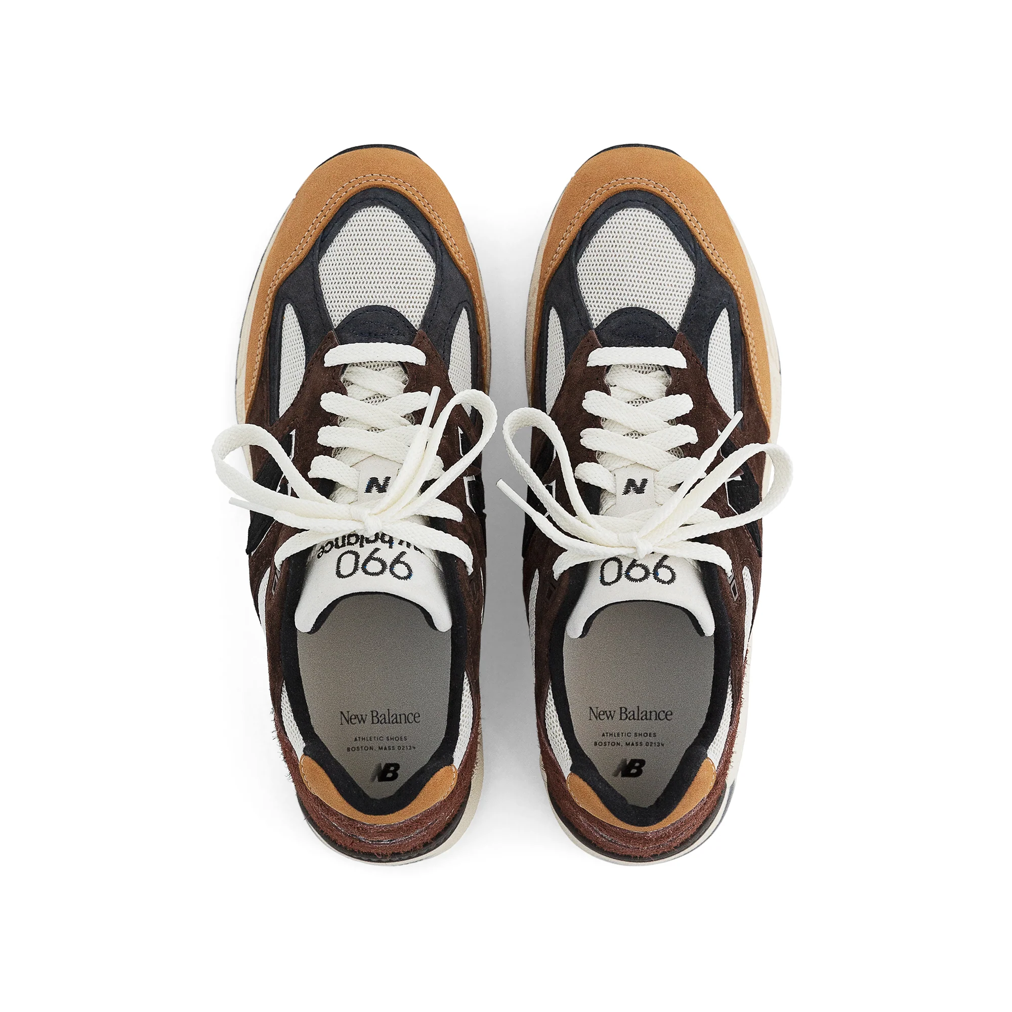 New Balance Made In USA 990v2 Shoes - Image 2