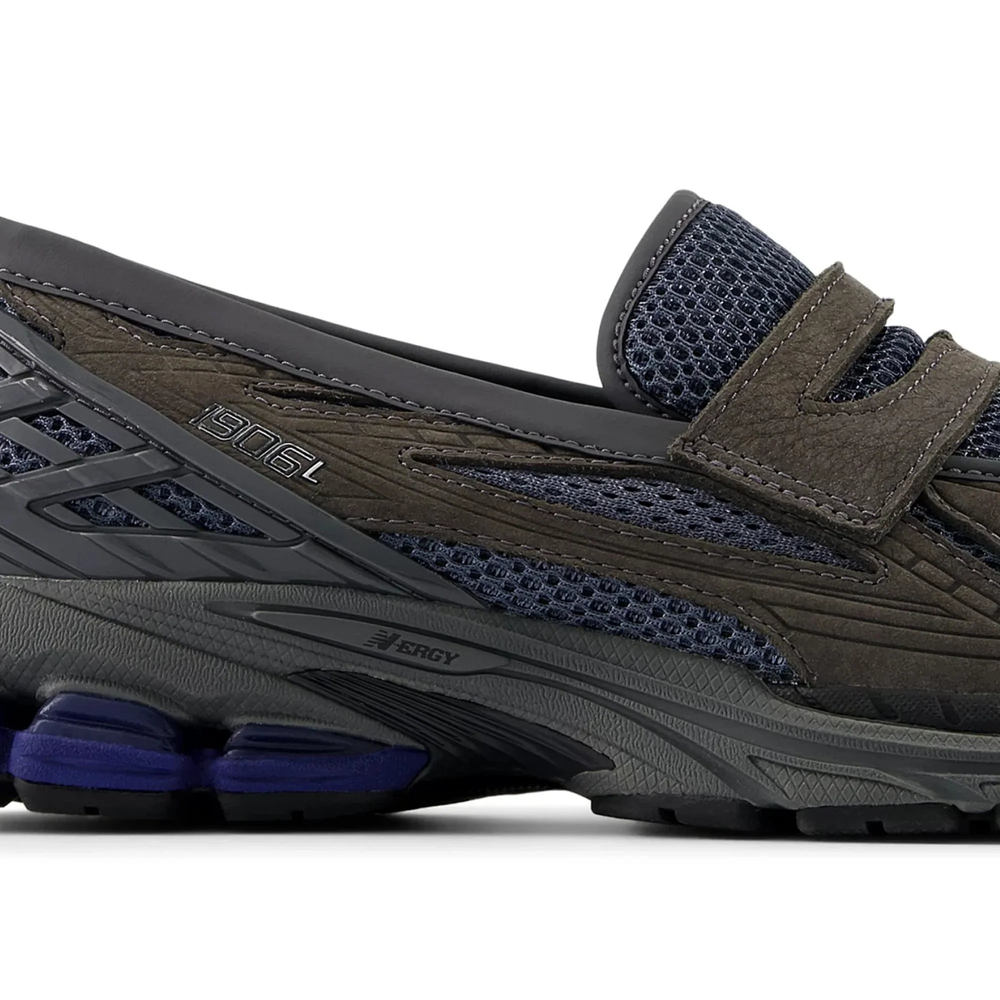 New Balance Mens 1906L Loafers - Image 4
