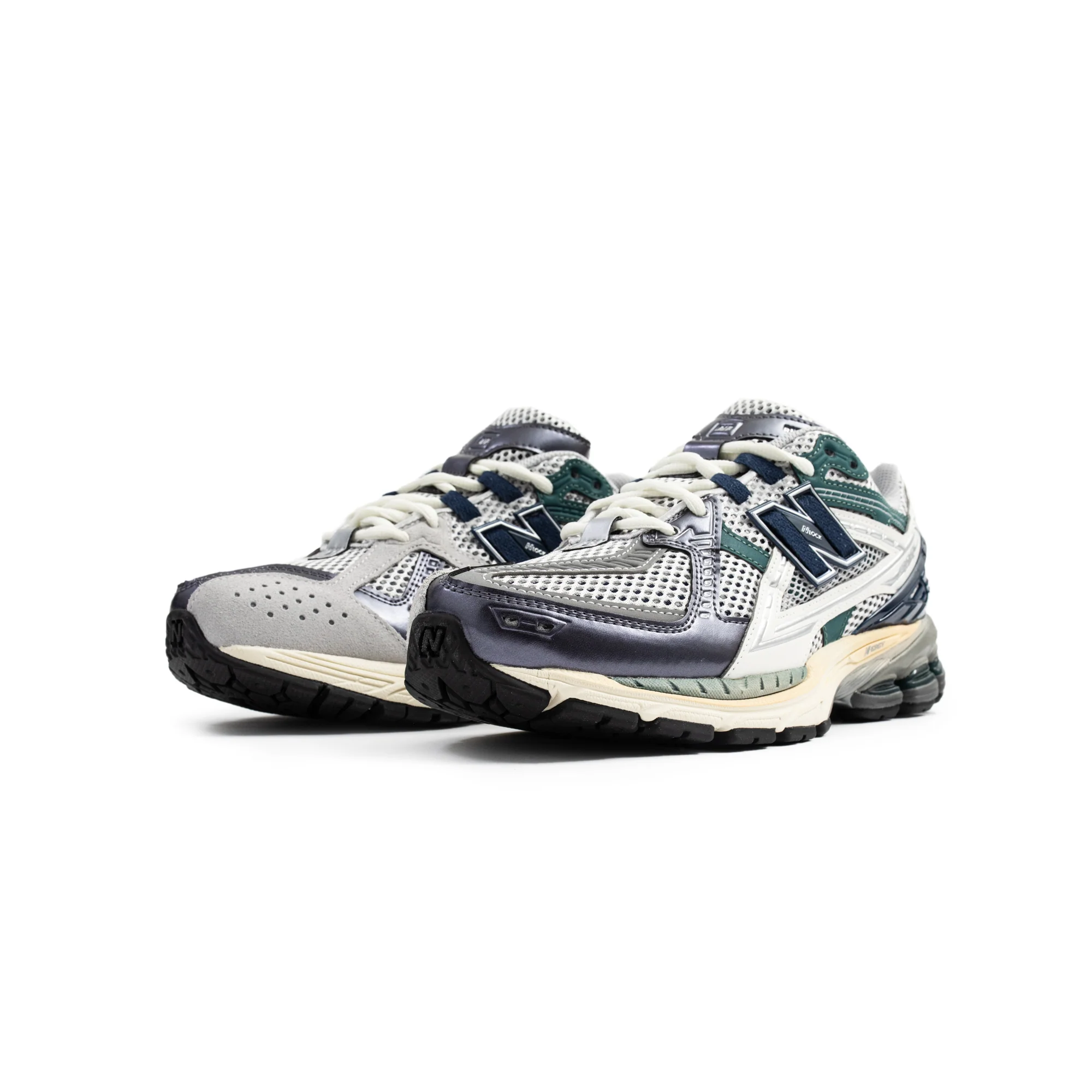 New Balance Mens 1906U Shoes - Image 2