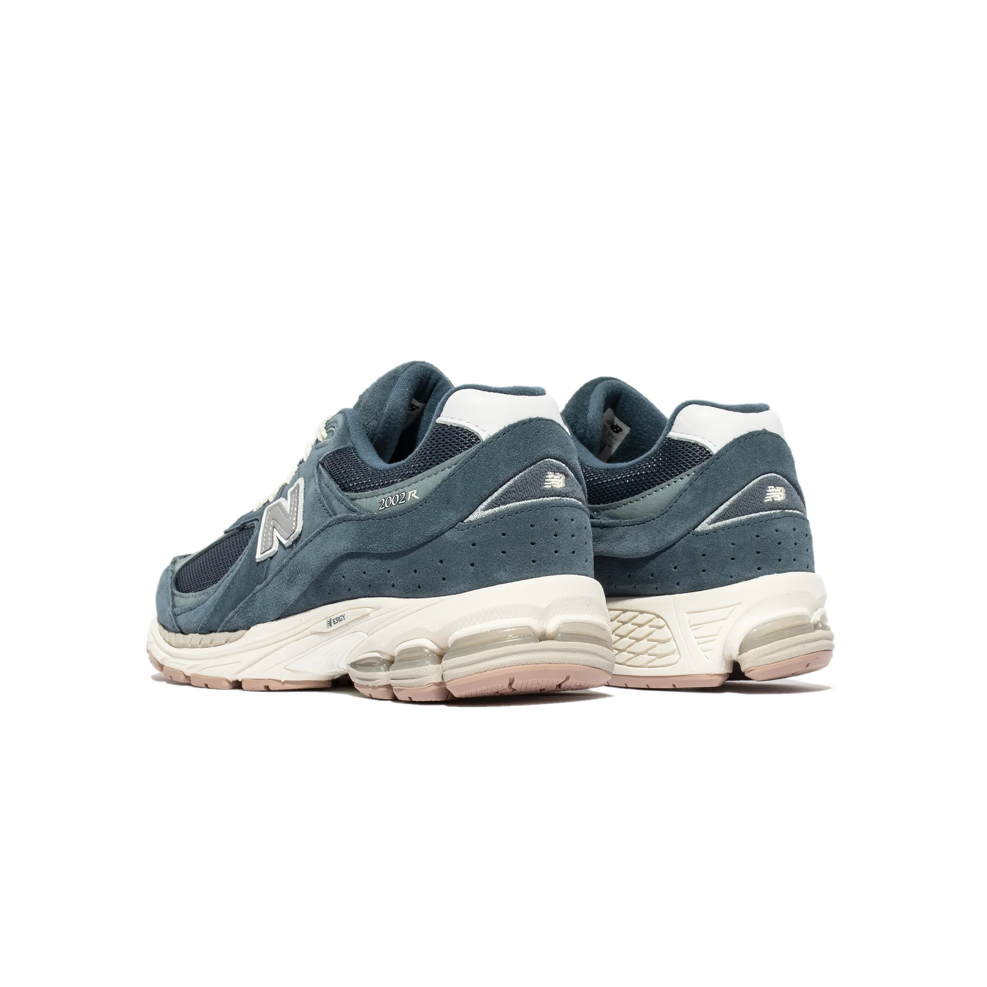 New Balance Mens 2002R Shoes - Image 3