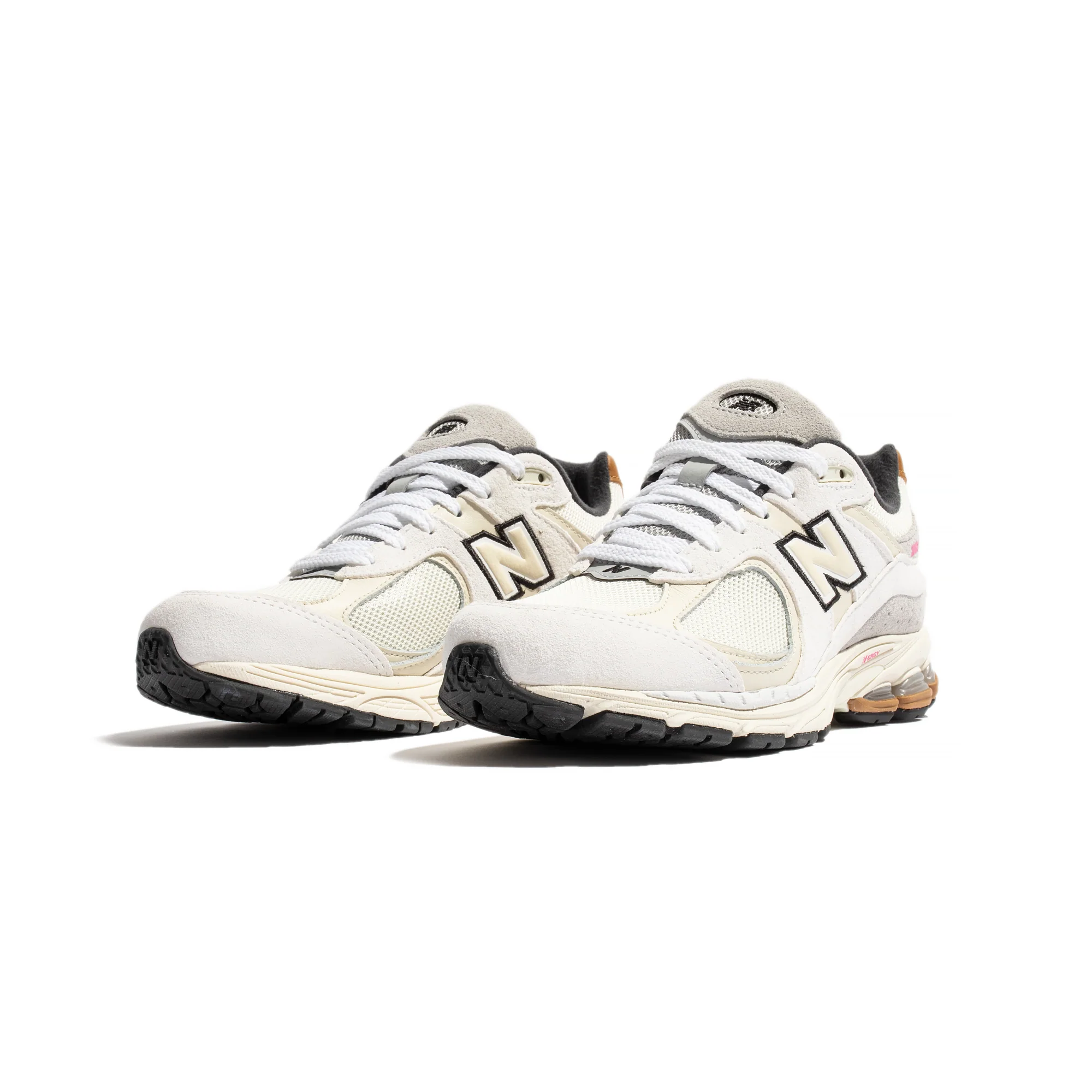 New Balance Mens 2002R Shoes - Image 2
