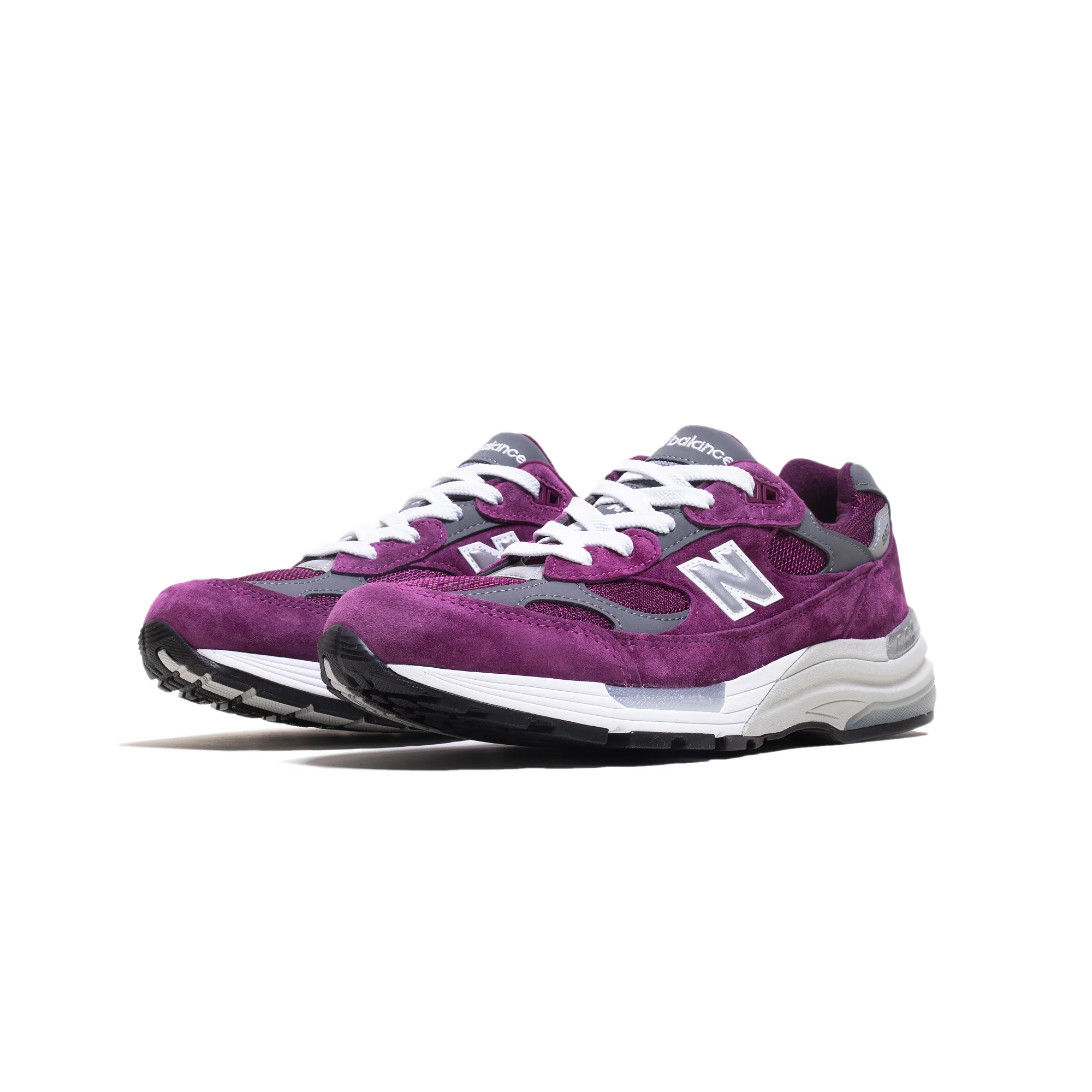 New Balance Men M992BA Shoe - Image 2