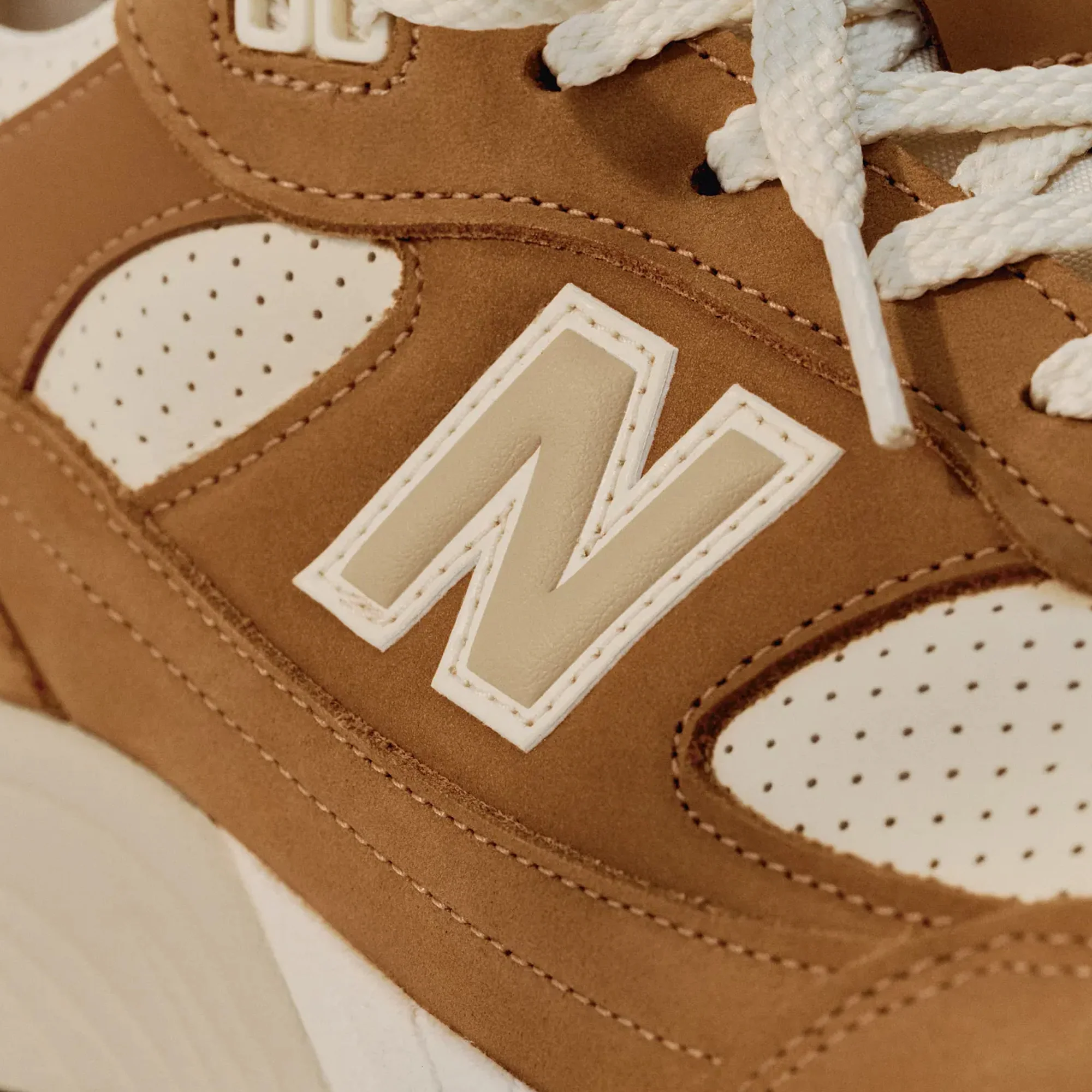 New Balance Mens Made in UK 991 Shoes - Image 4
