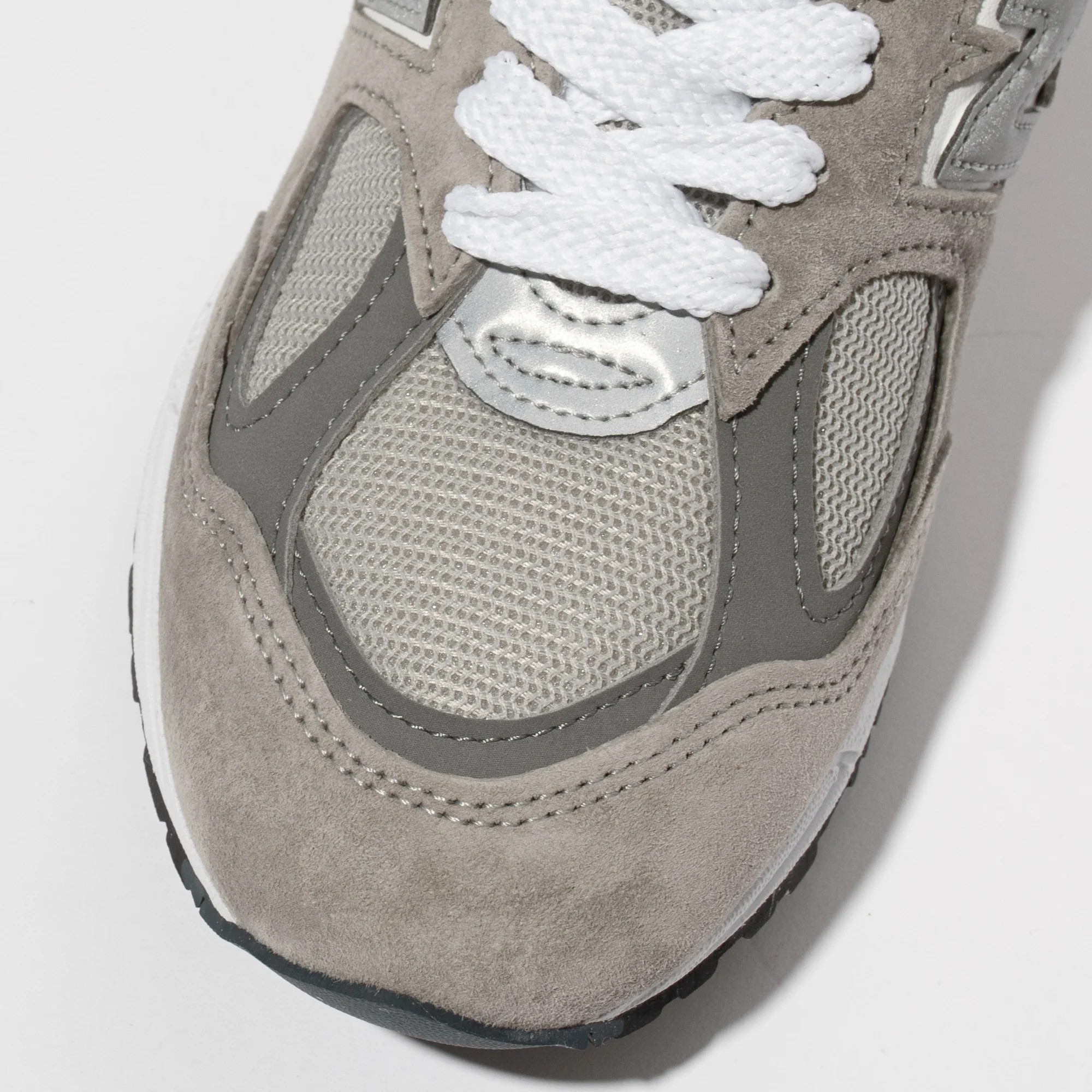 New Balance Mens Made In US 990v2 Shoes 'Grey' - Image 4