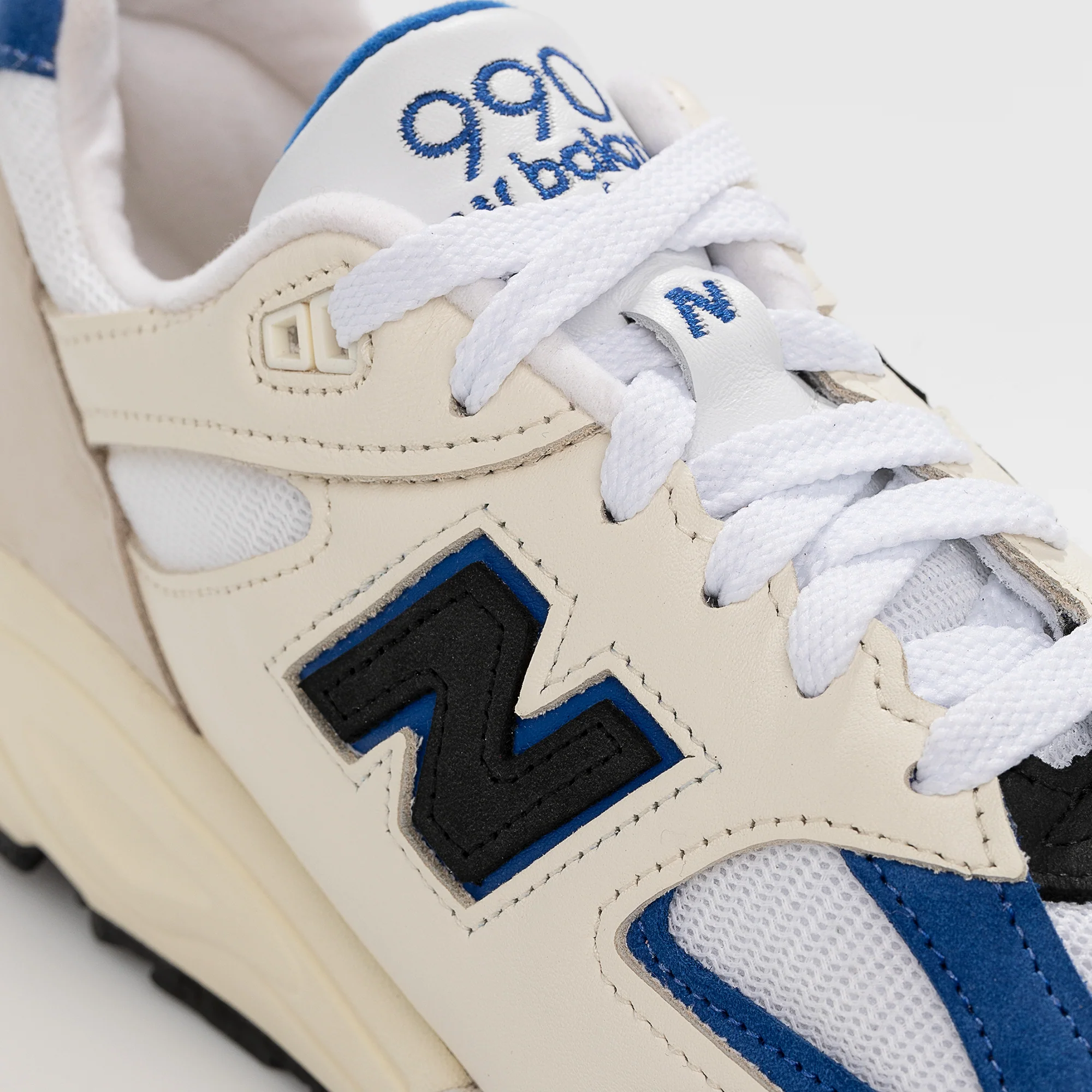 New Balance Made in USA 990v2 Shoes - Image 4