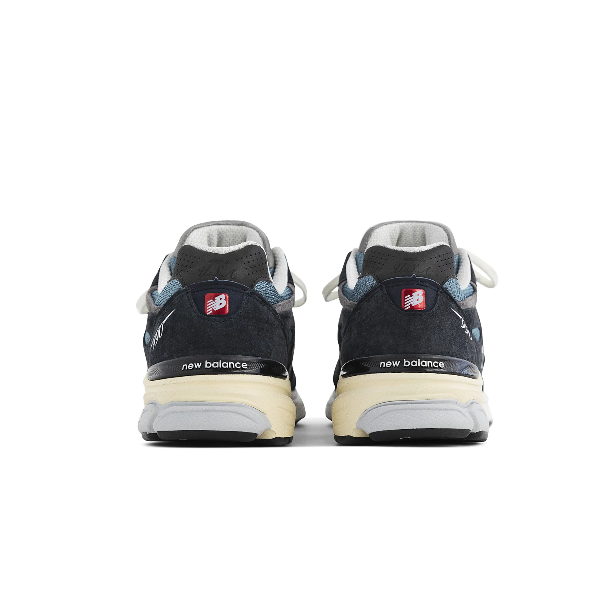New Balance Mens MADE in USA 990v3 Shoes - Image 3